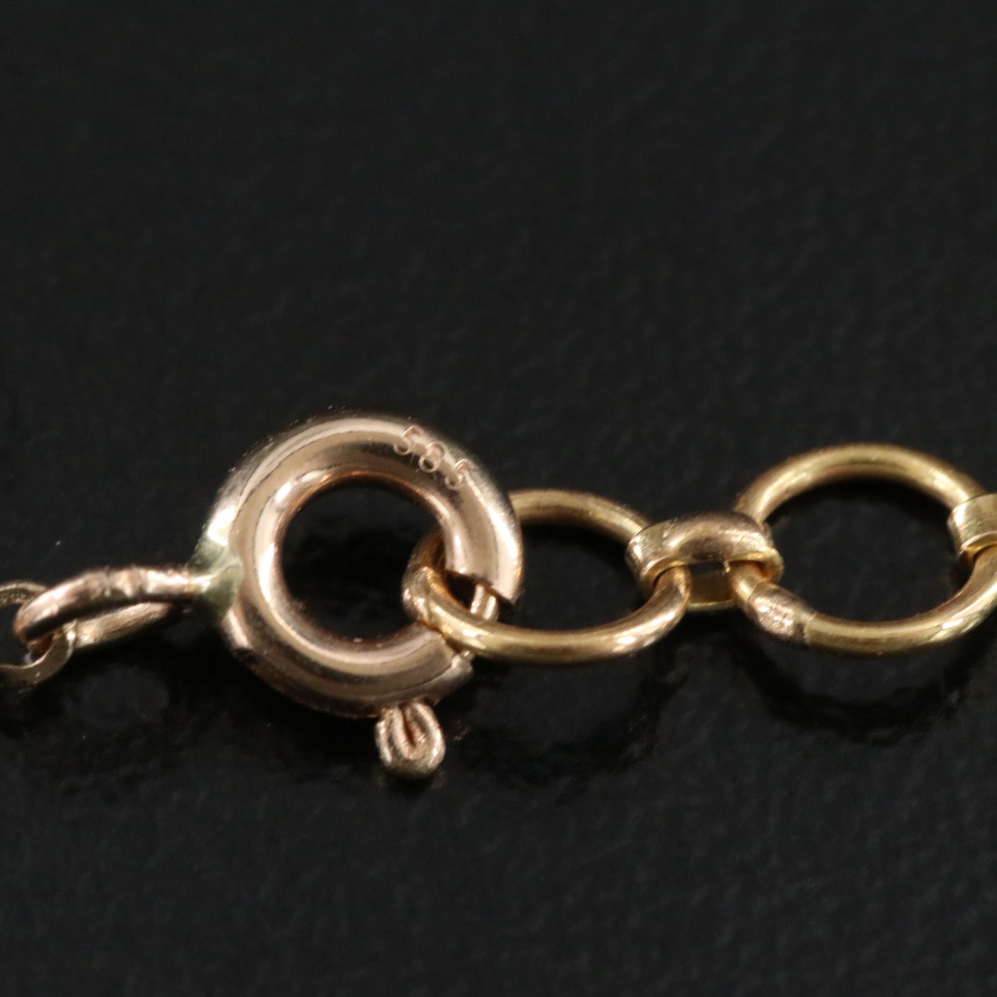 14K 1.06 CT Lab Grown Diamond Solitaire Pendant Necklace with IGI Report