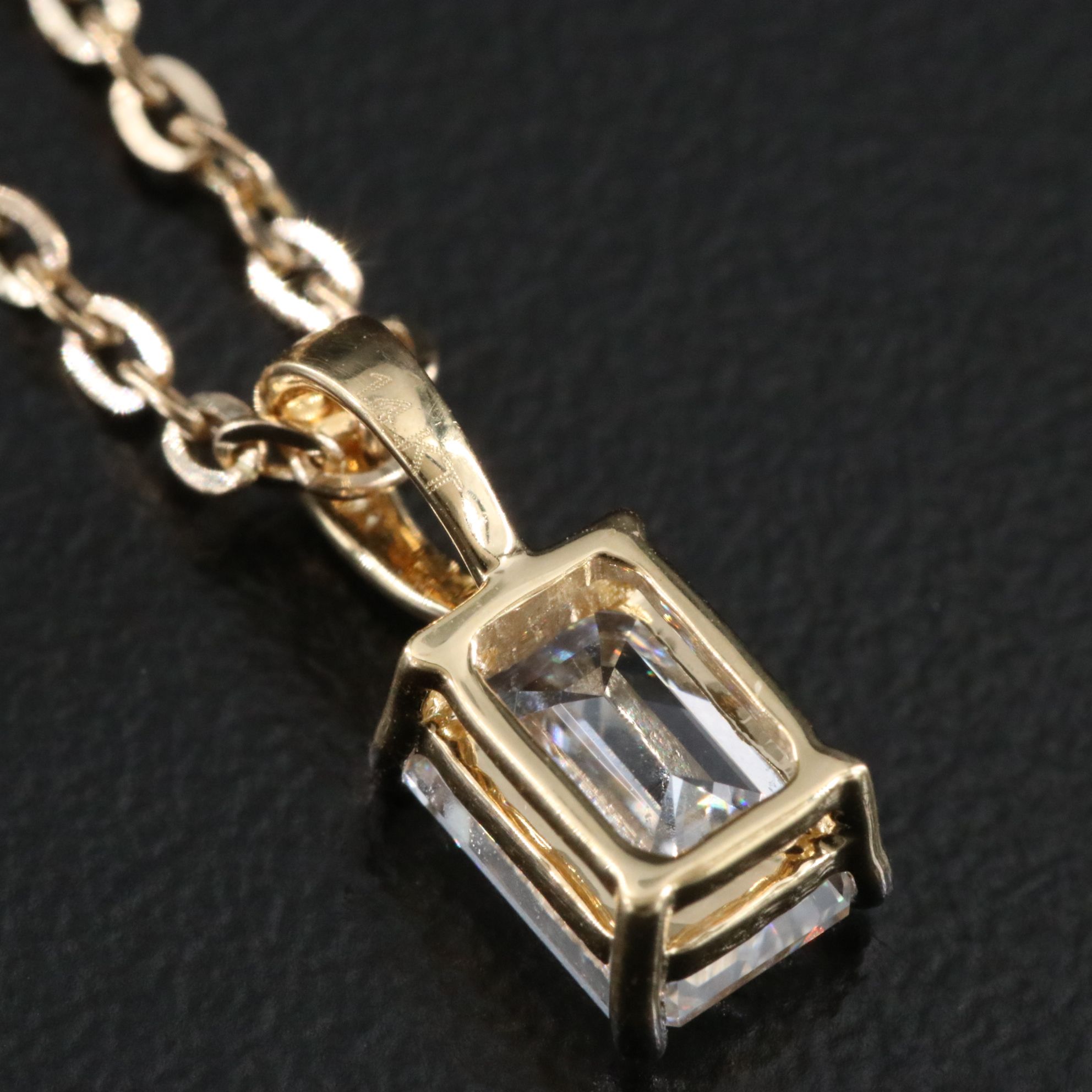 14K 1.02 CT Lab Grown Diamond Solitaire Pendant Necklace with IGI Report