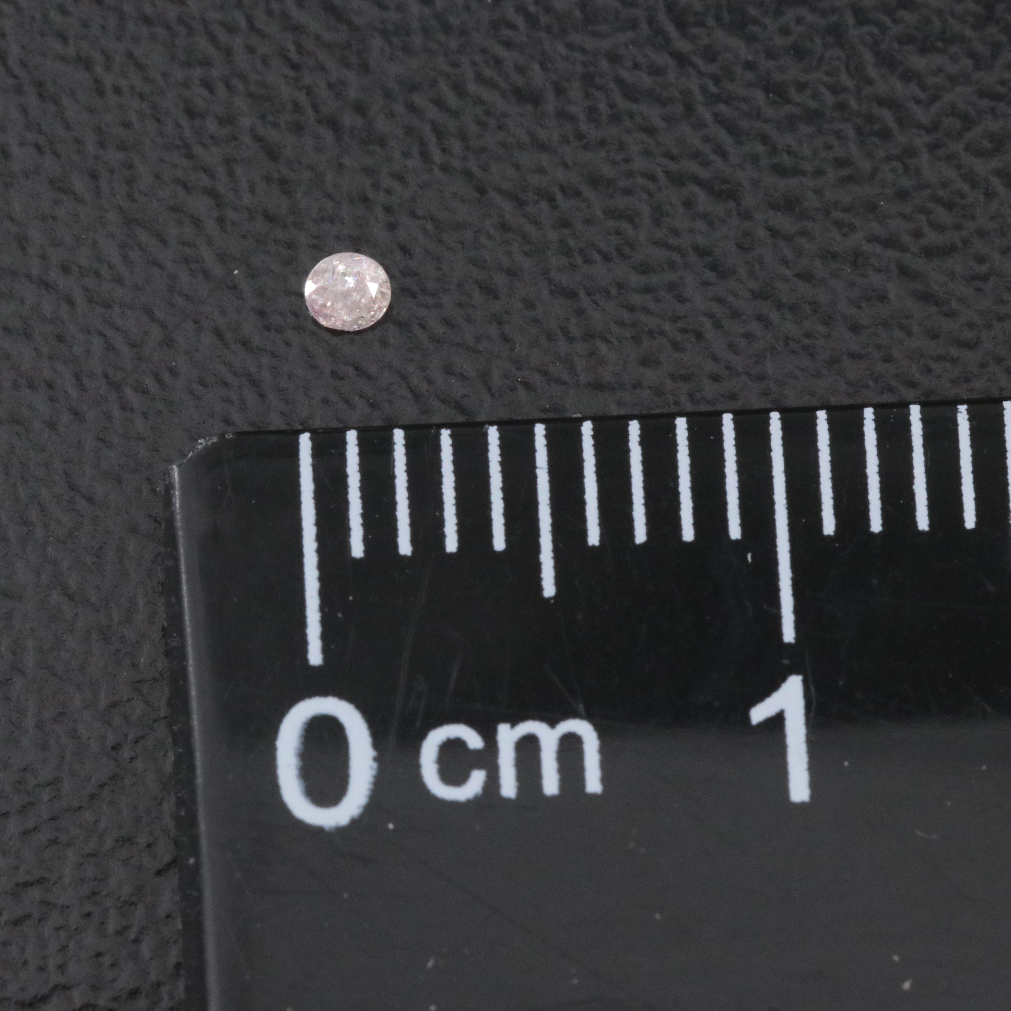 Loose 0.18 CTW Diamond Diamond Lot Featuring Light Pink