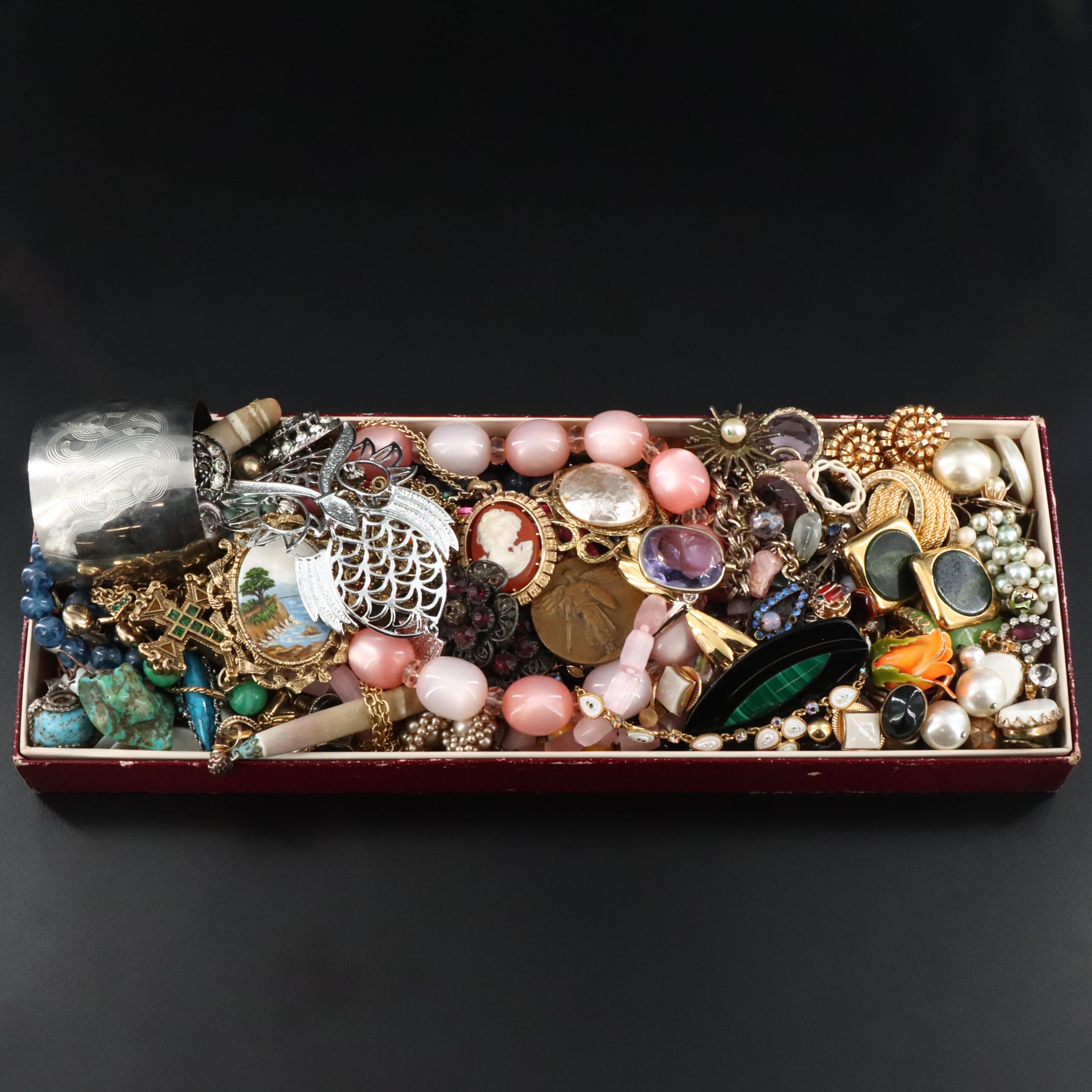 Uncommon Discoveries: Jewelry Collection