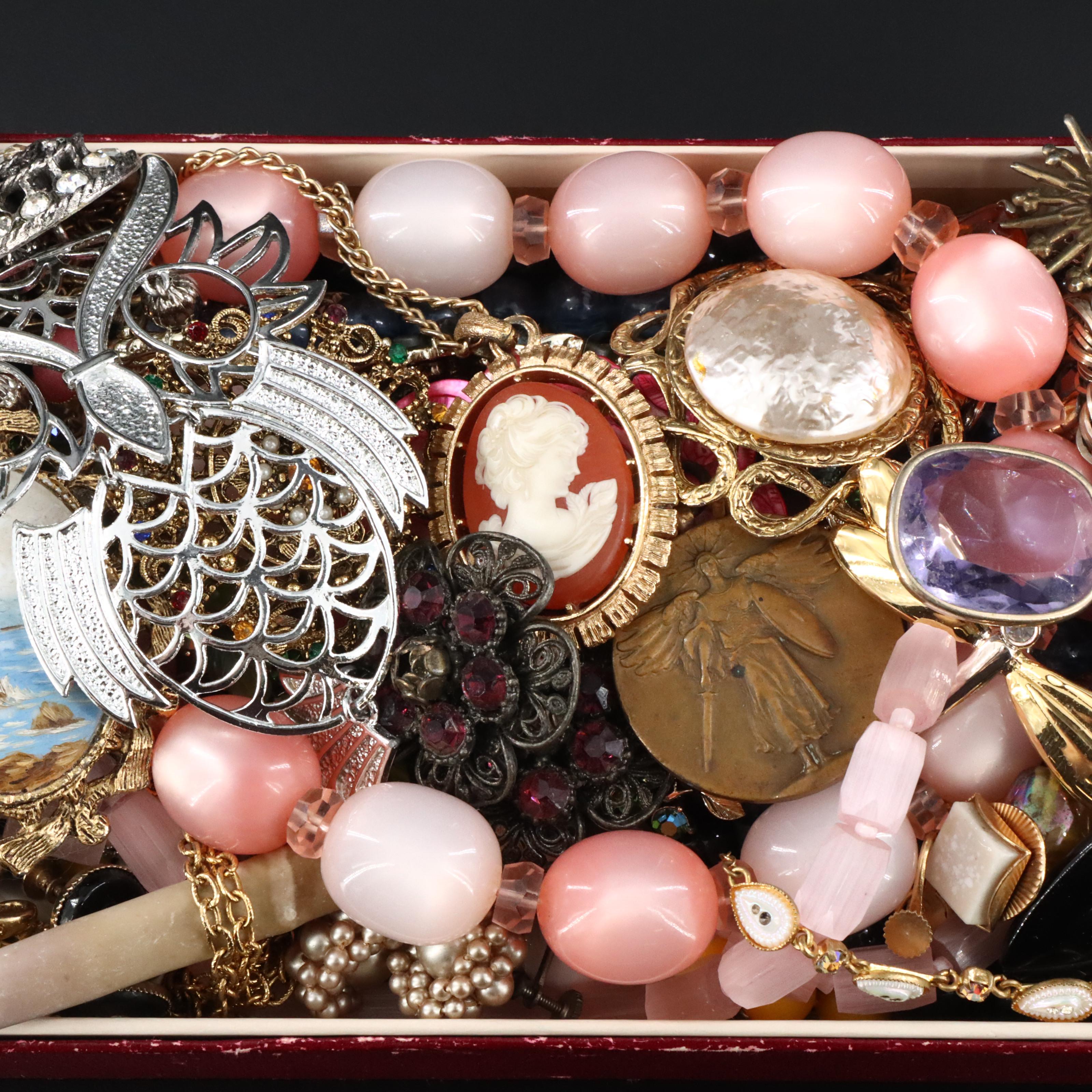 Uncommon Discoveries: Jewelry Collection
