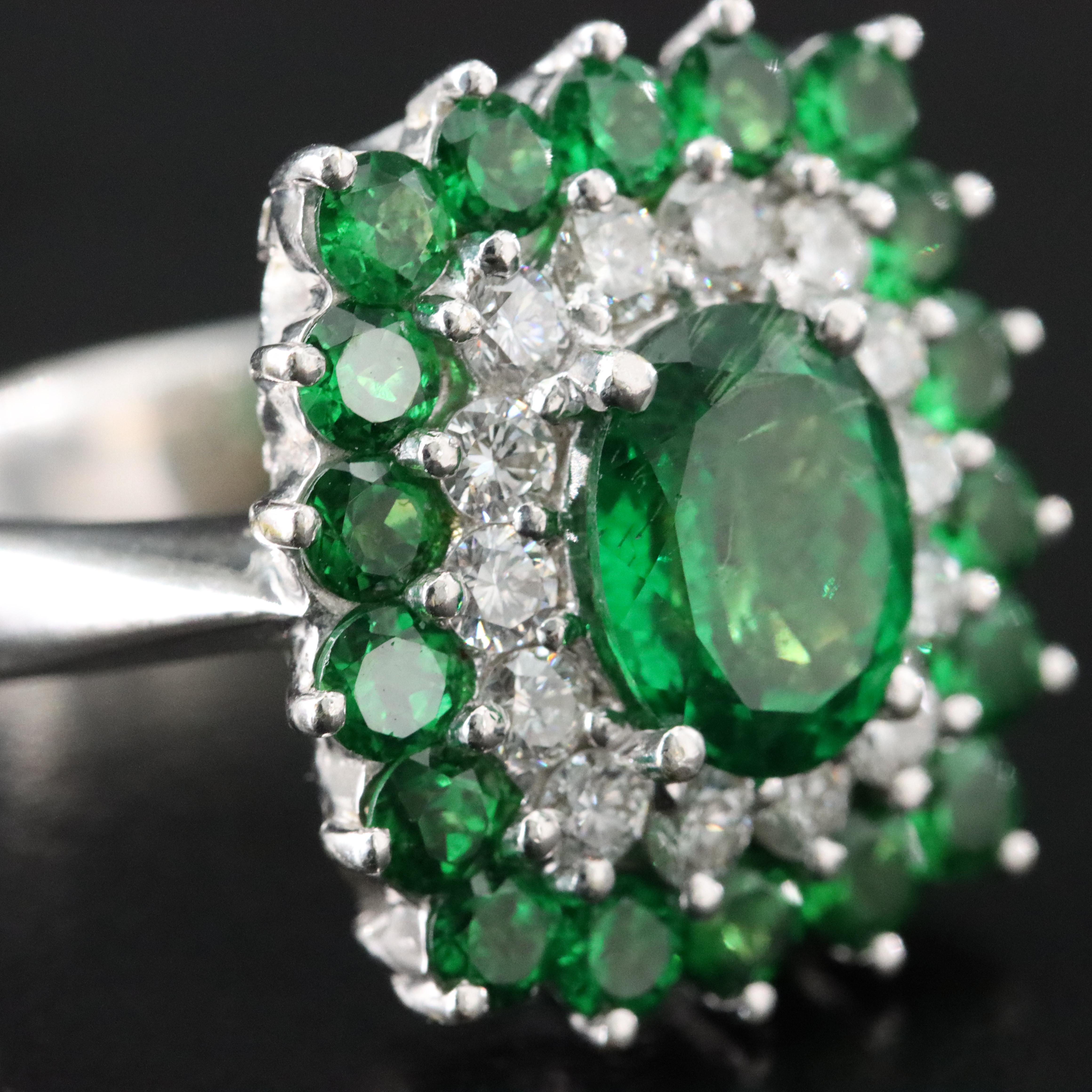 18K 2.71 CT Tsavorite, Diamond and Tsavorite Ring