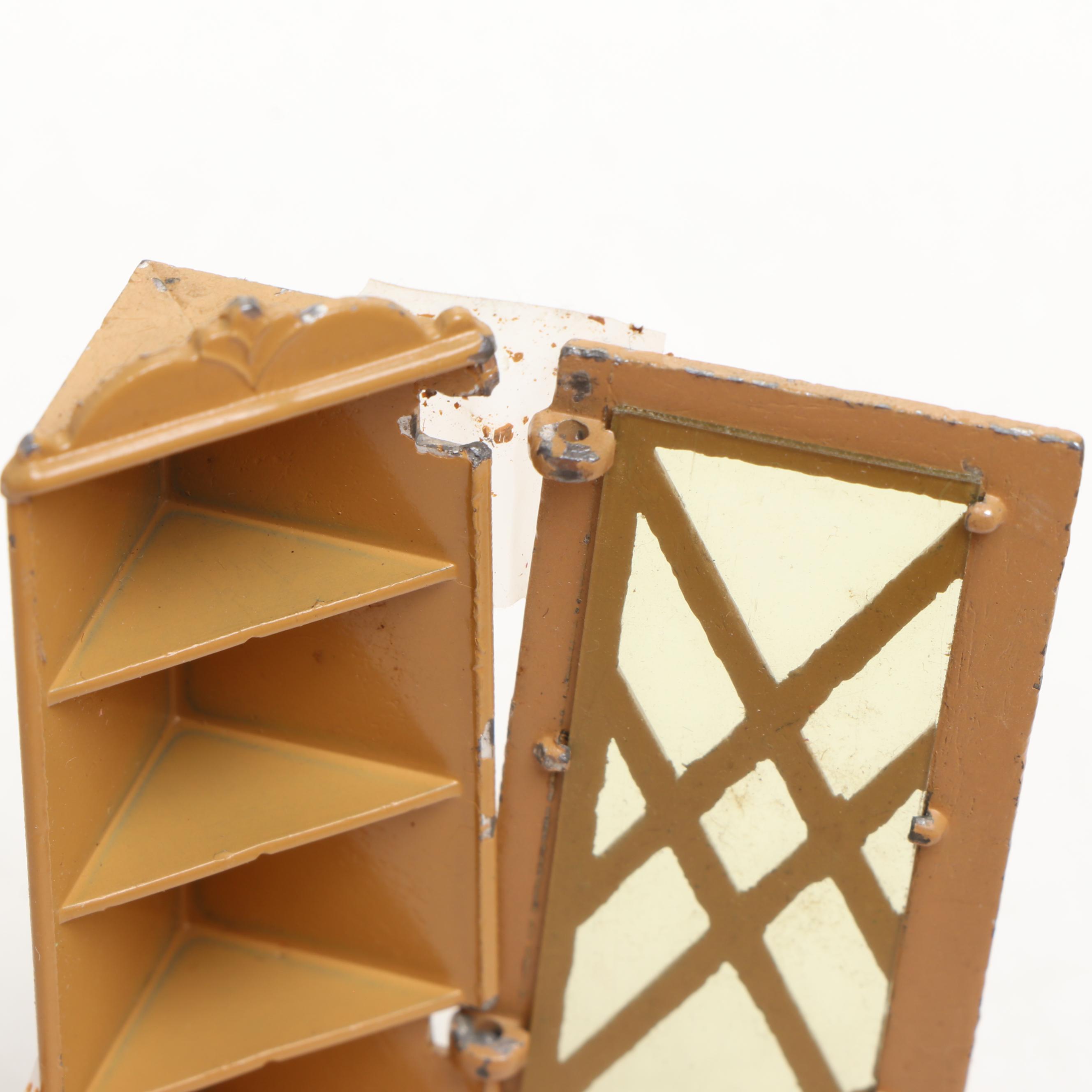 Tootsietoy Miniature Metal Furniture and Dolls, 1920s–1940s