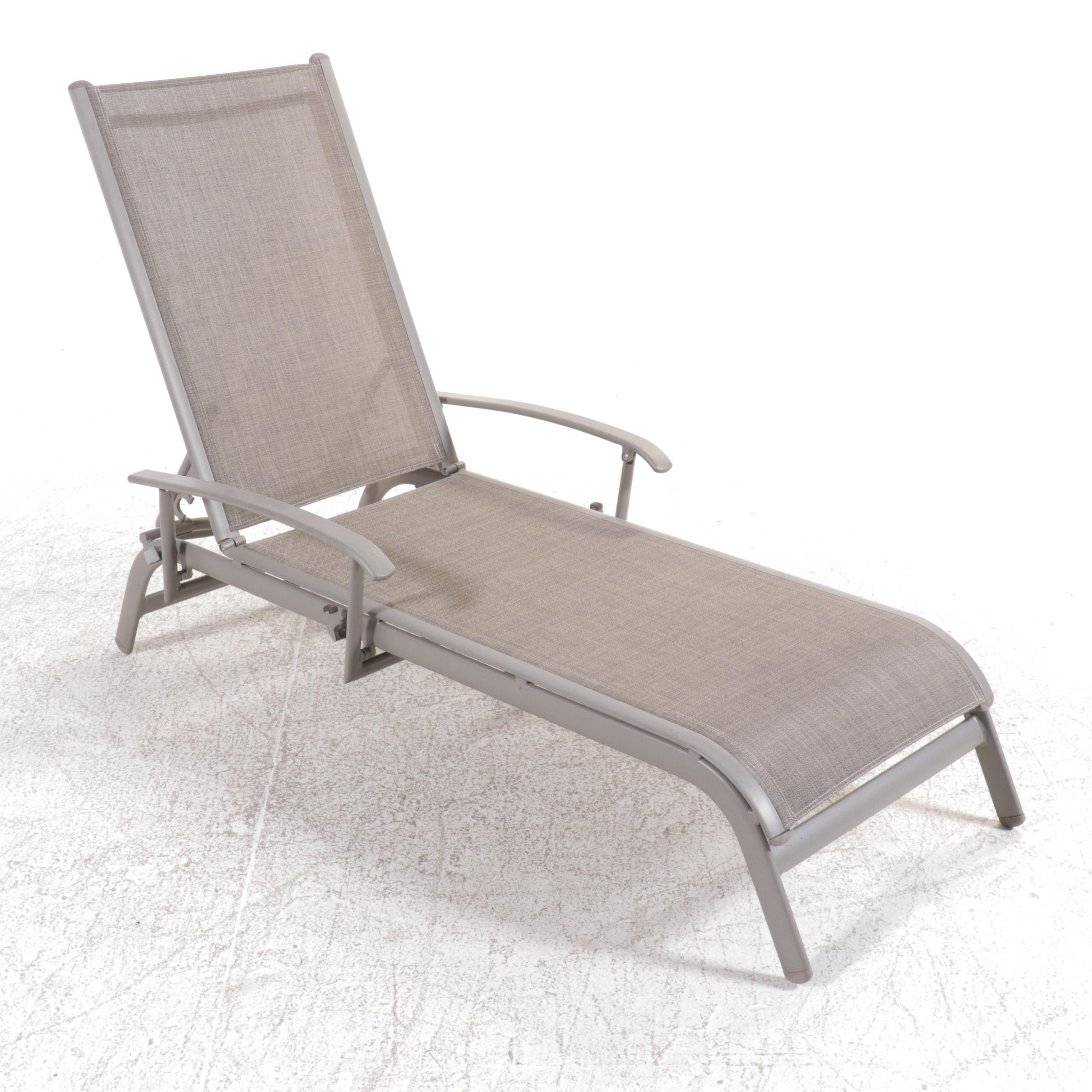 Pair of Mesh Patio Lounge Chairs