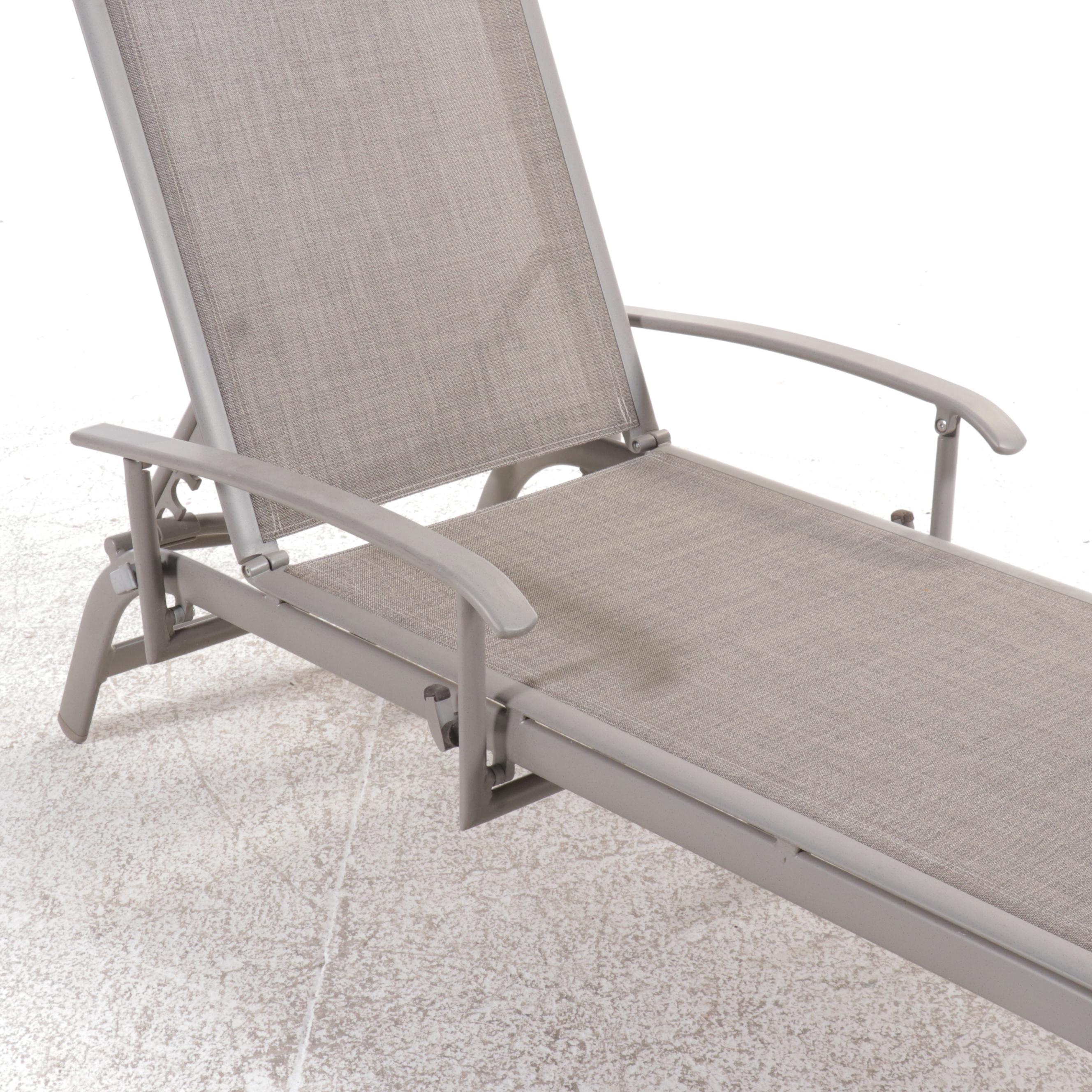 Pair of Mesh Patio Lounge Chairs