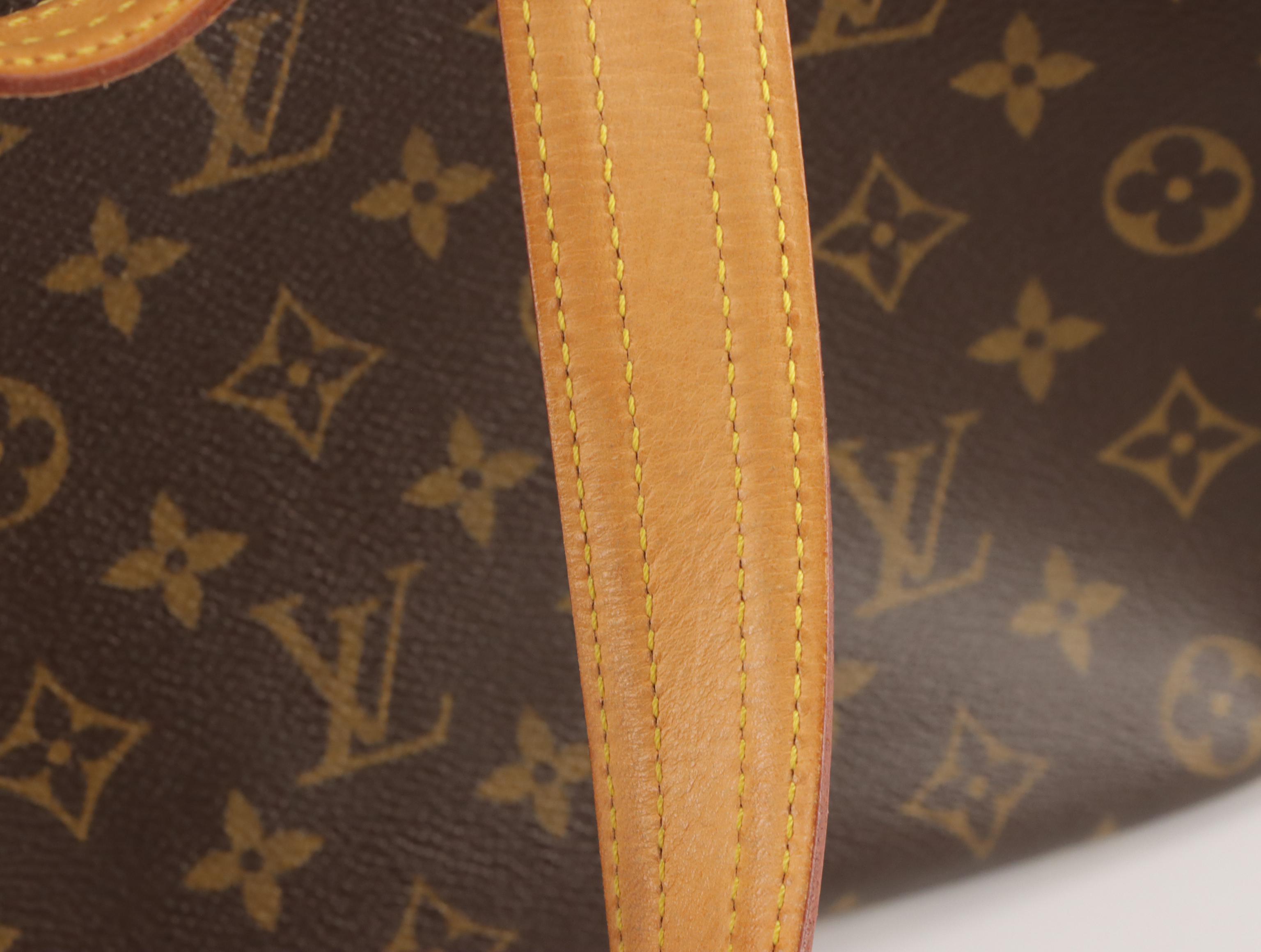 Louis Vuitton Multipli-Cité Shoulder Bag in Monogram Canvas and Vachetta Leather