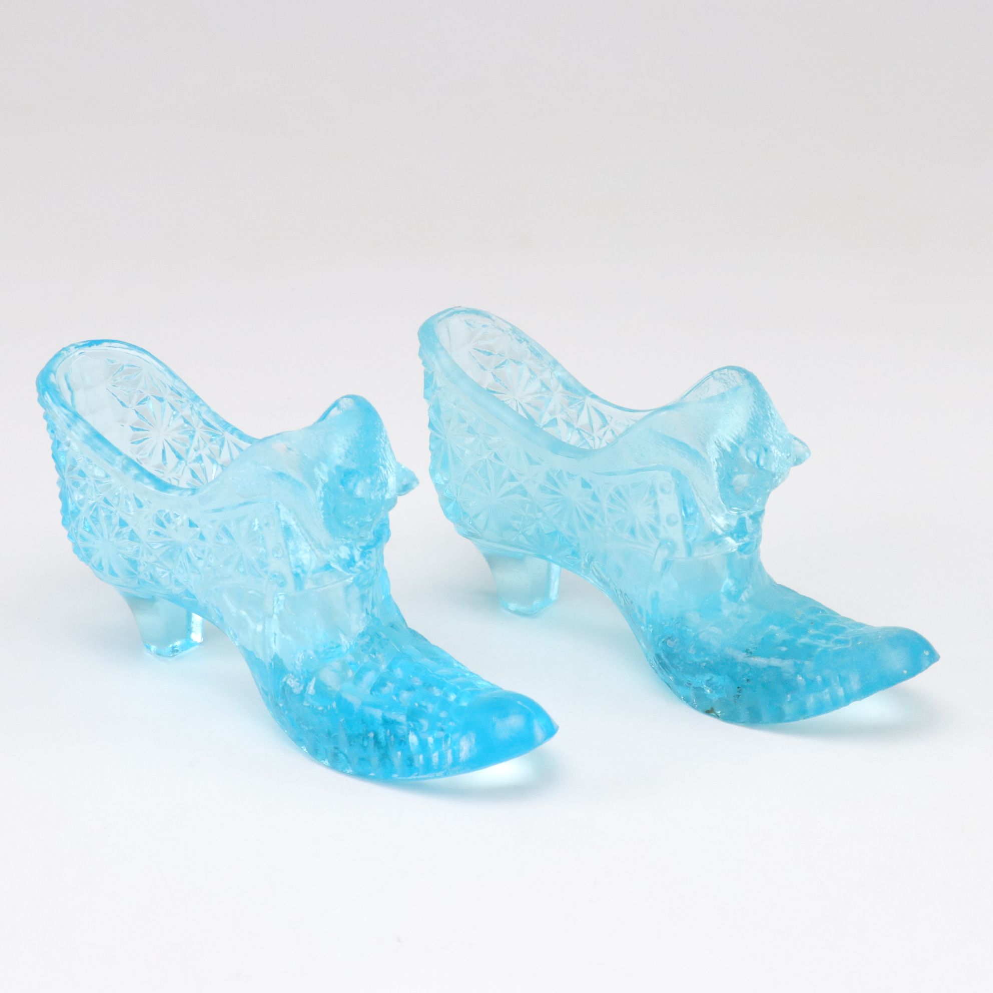 Fenton & Boyd "Cat Head" Glass Lady Slipper Figurines & More