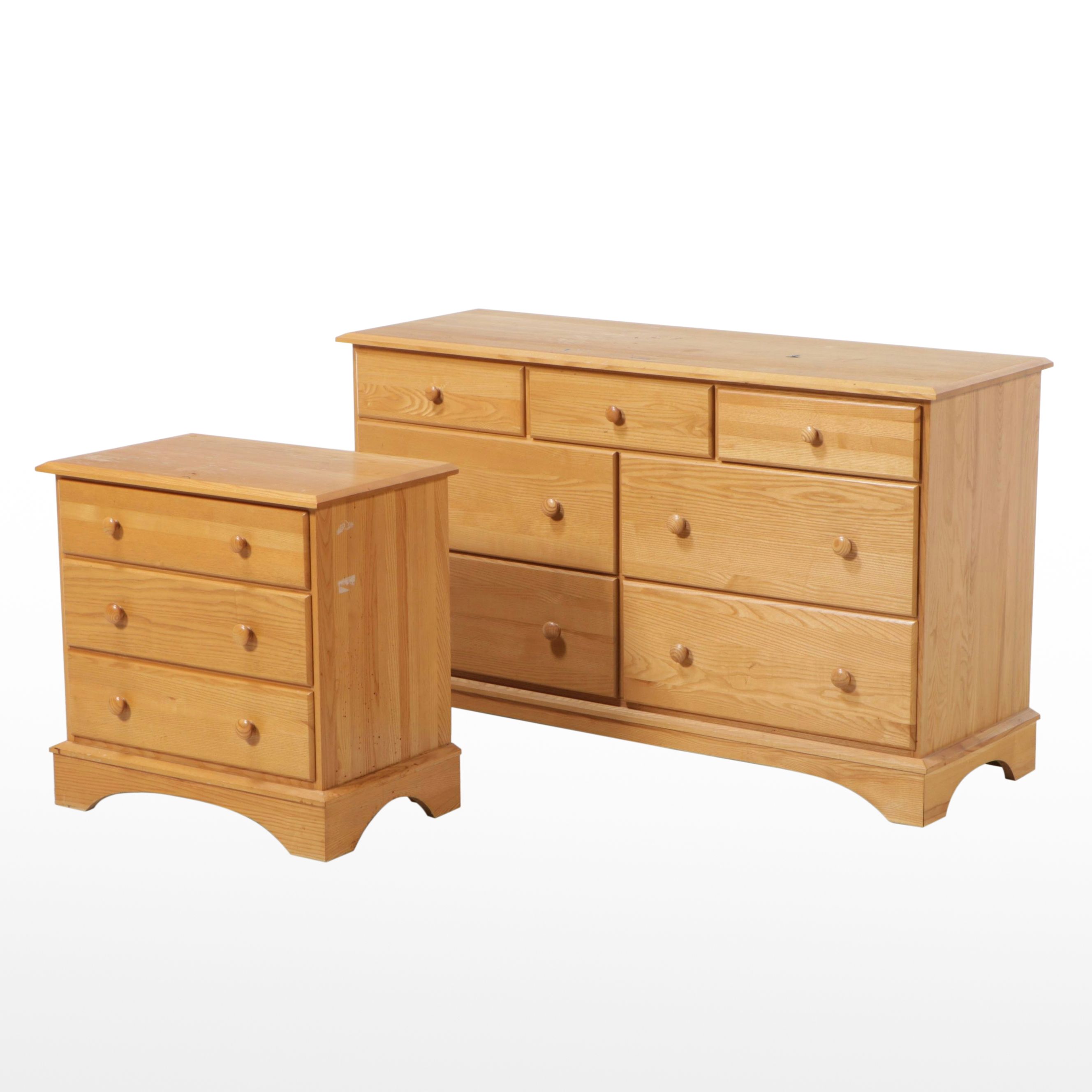 Moosehead Furniture Oak Dresser and Nightstand