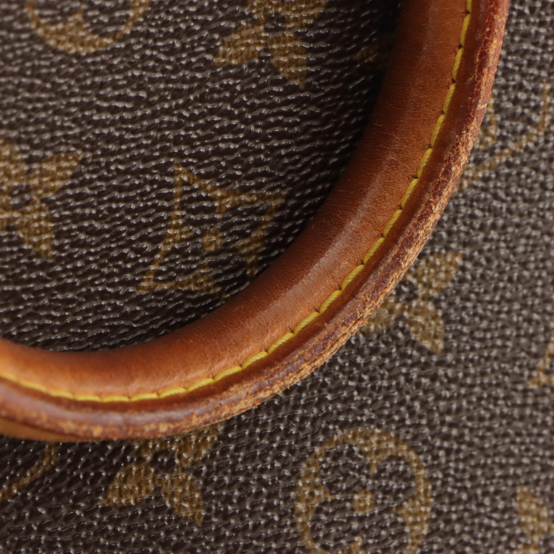 Louis Vuitton Deauville Handbag in Monogram Canvas and Vachetta Leather