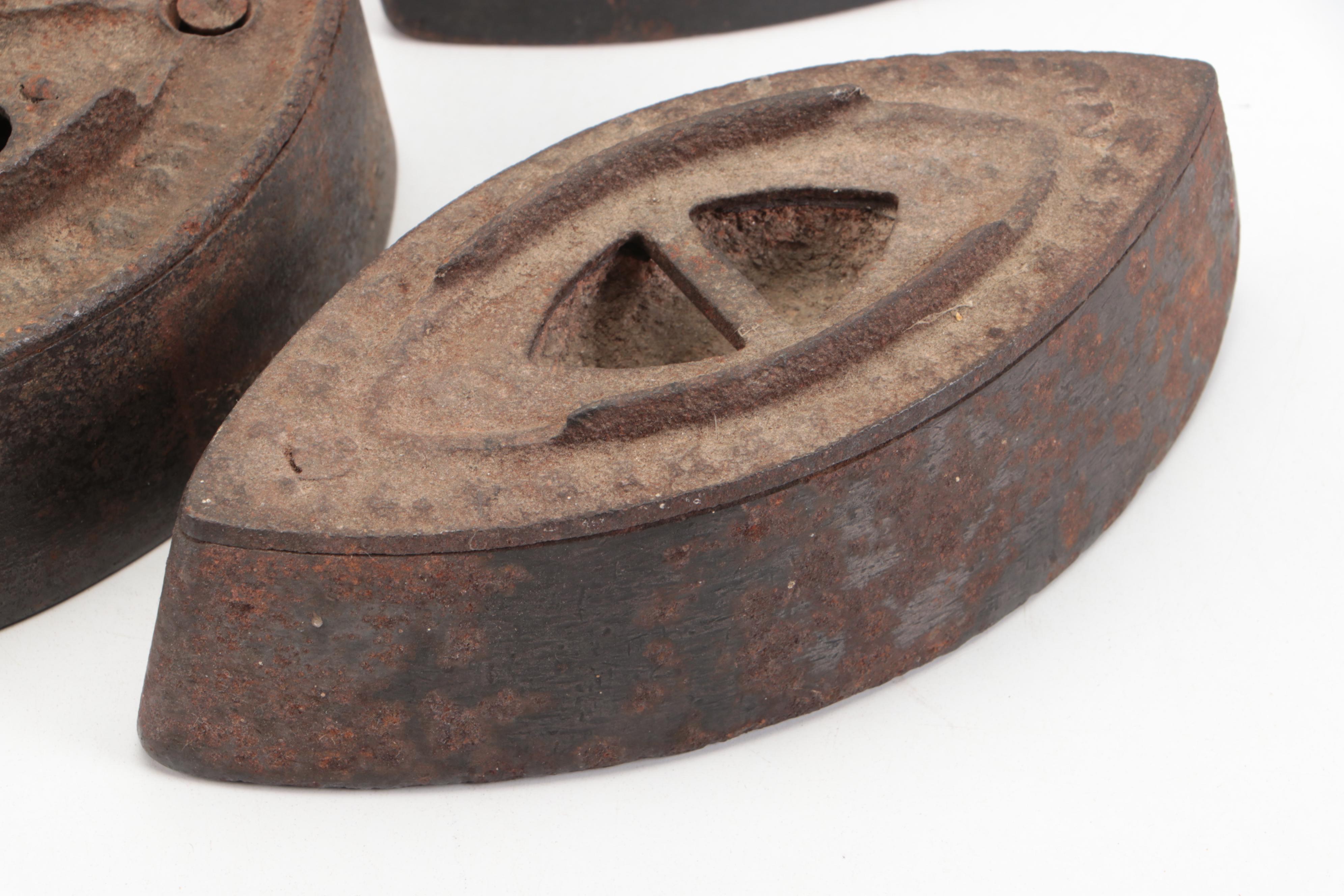 Boston & Lockport Single Block Co. Pulley with Cast Iron Sad Irons