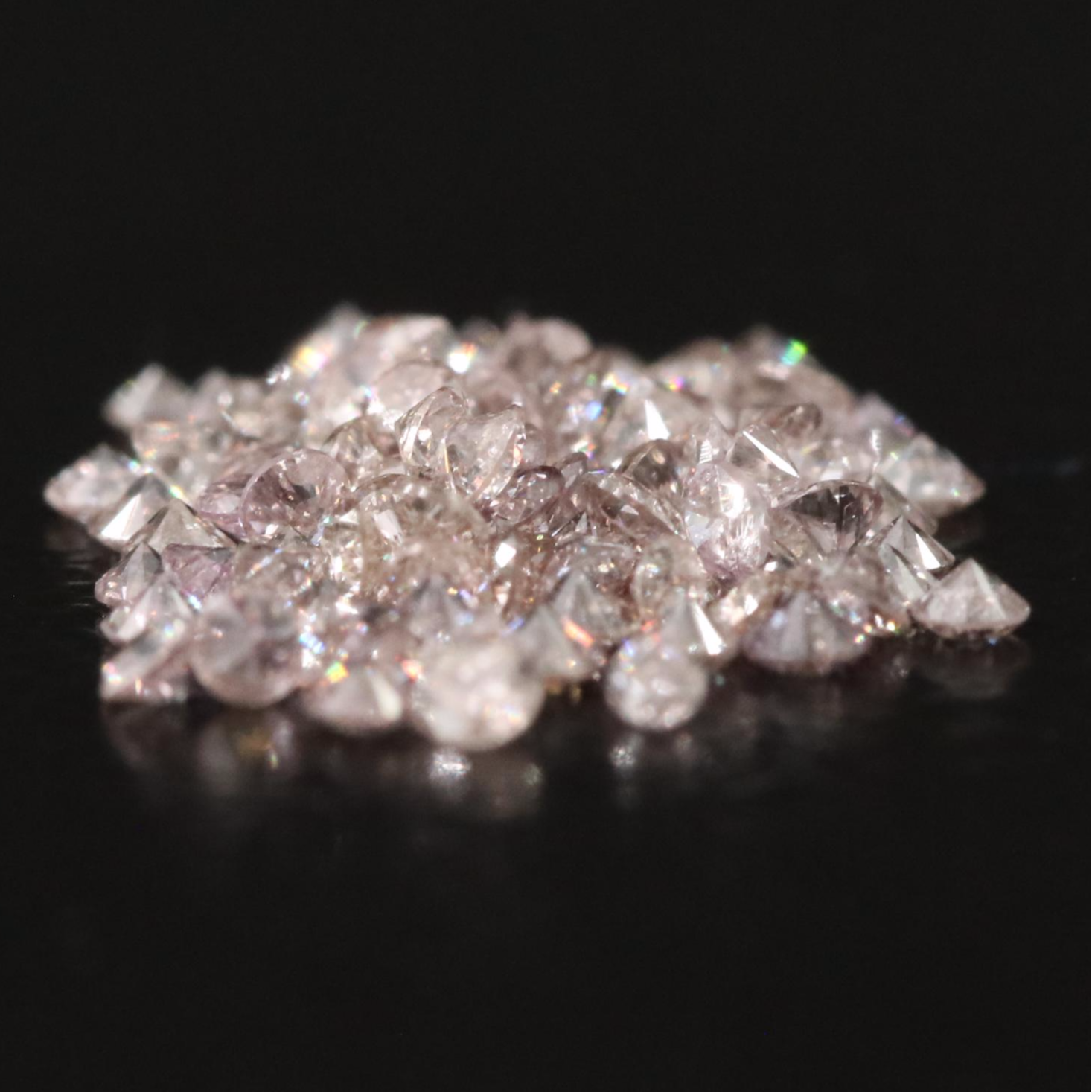 Loose 1.00 CTW Light Pink Diamond Melee Lot
