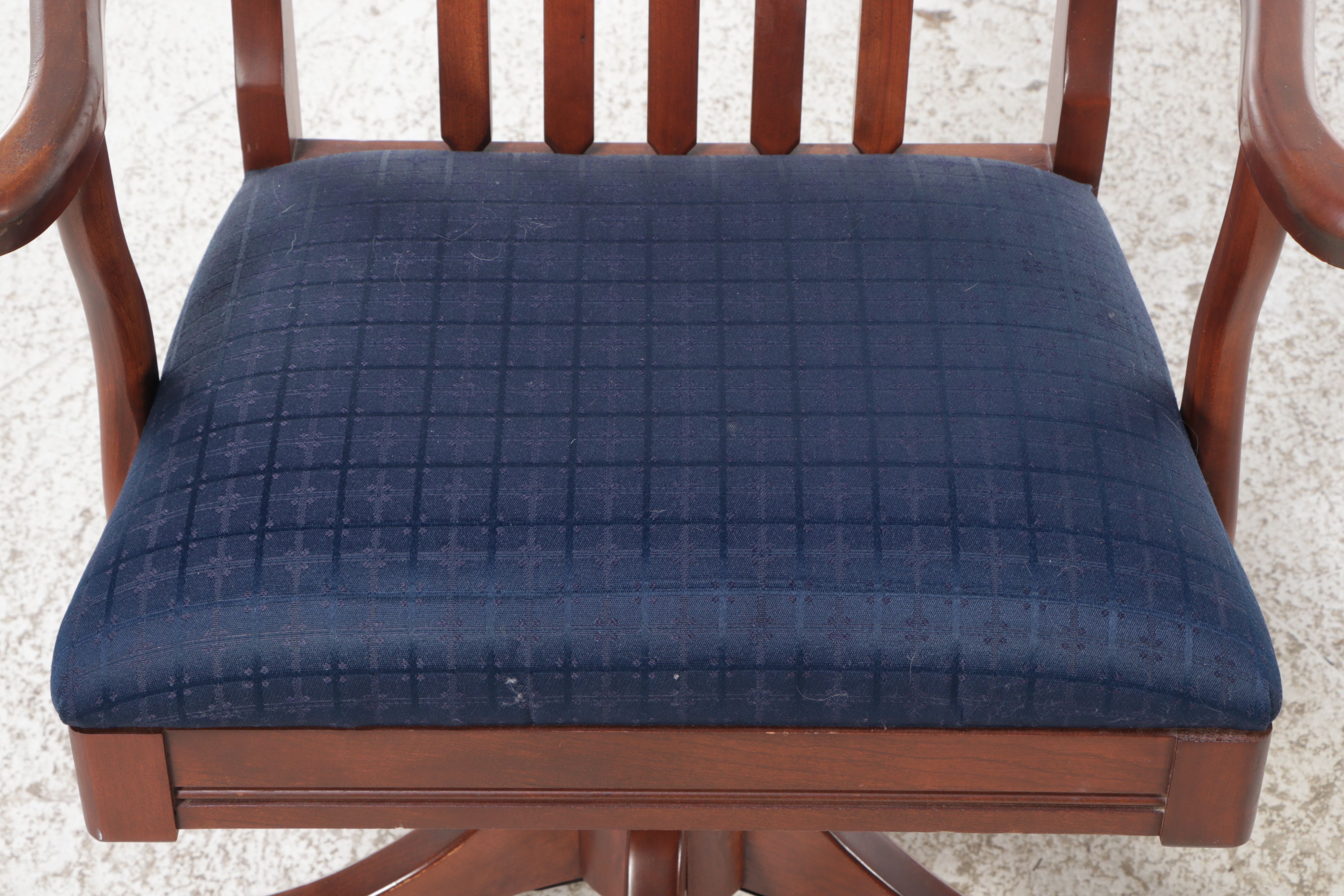 Craftsman Style Wooden Rolling Office Chair