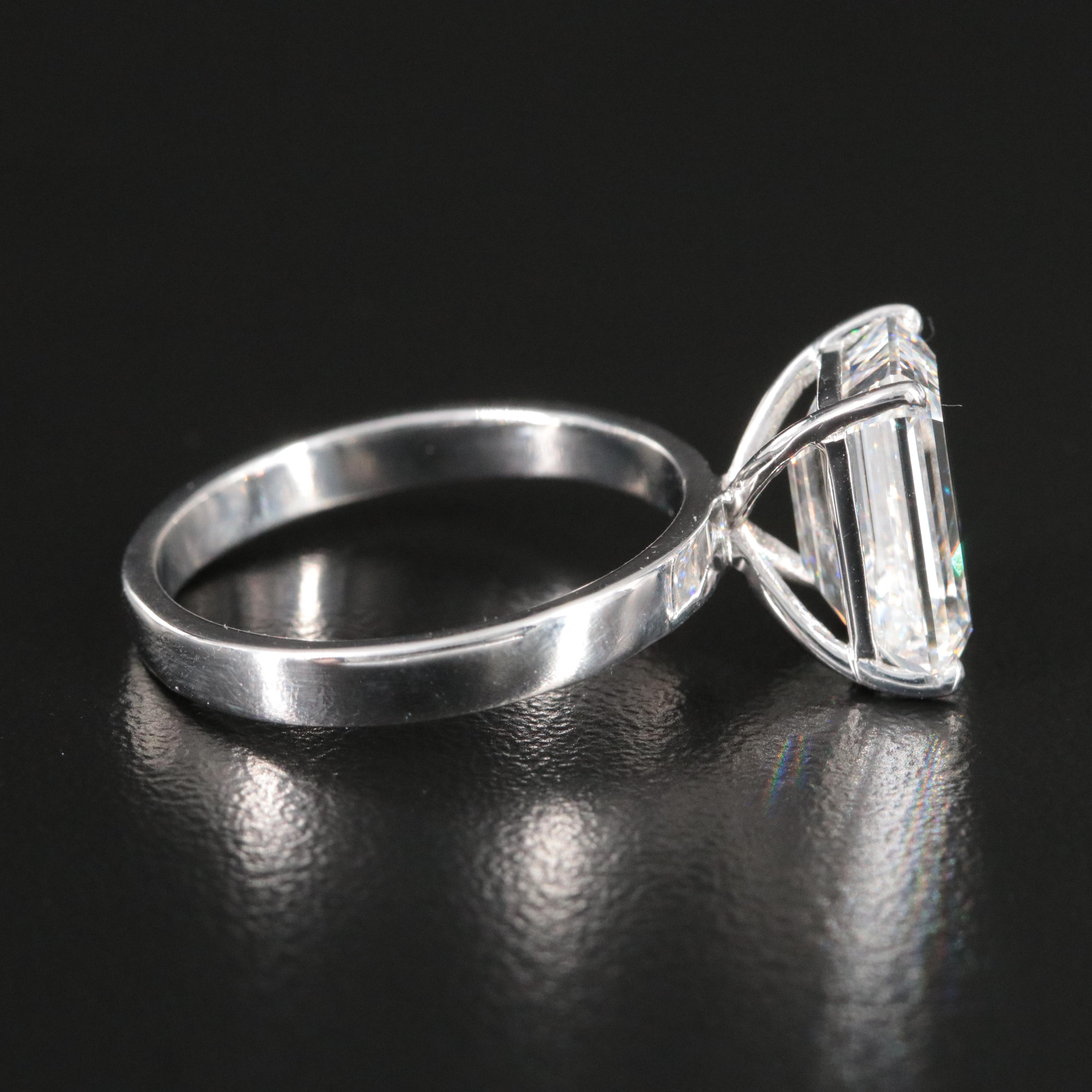 18K 5.04 CT Lab Grown Diamond Solitaire Ring with IGI Report