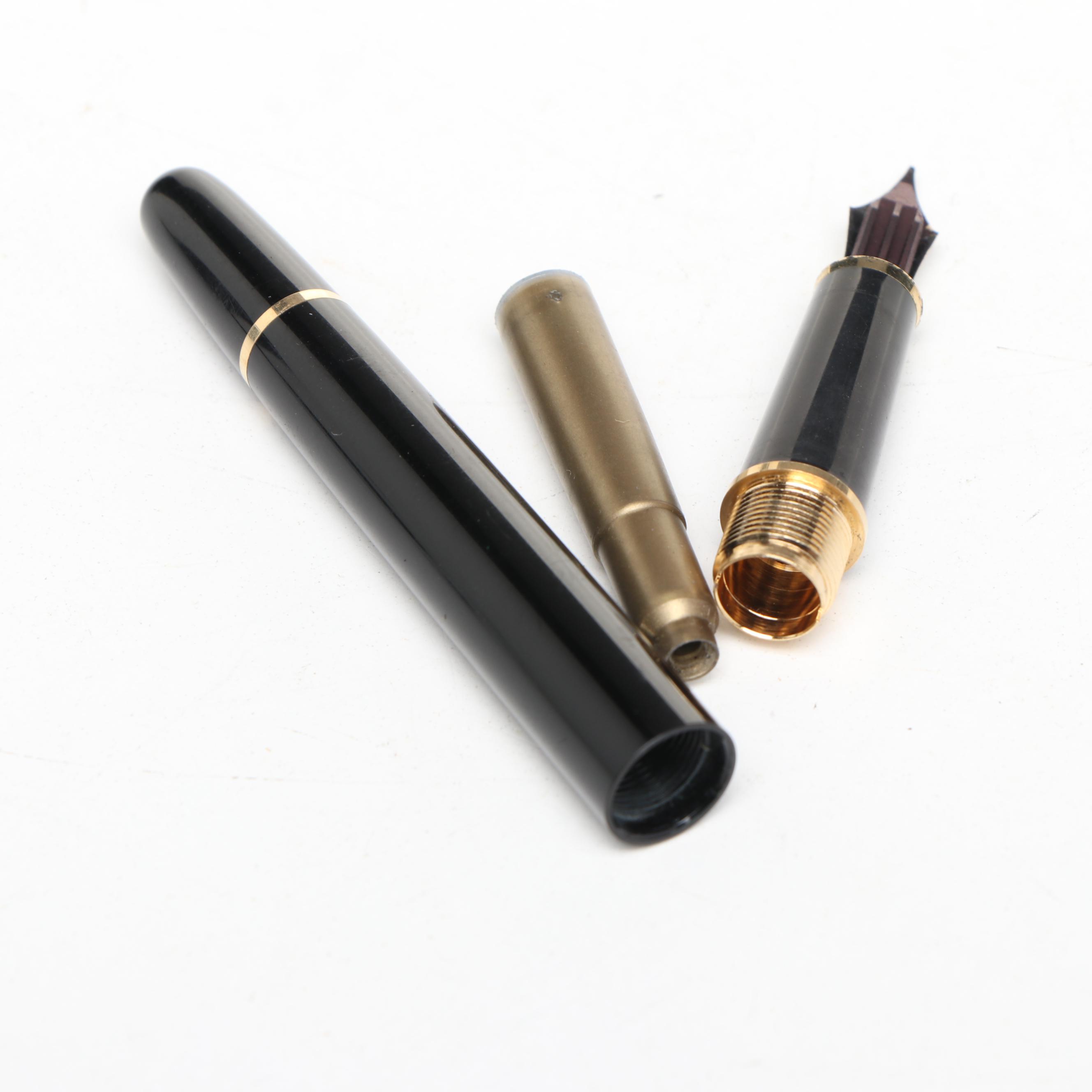 Montblanc Meisterstück Fountain Pen with 14K Nib