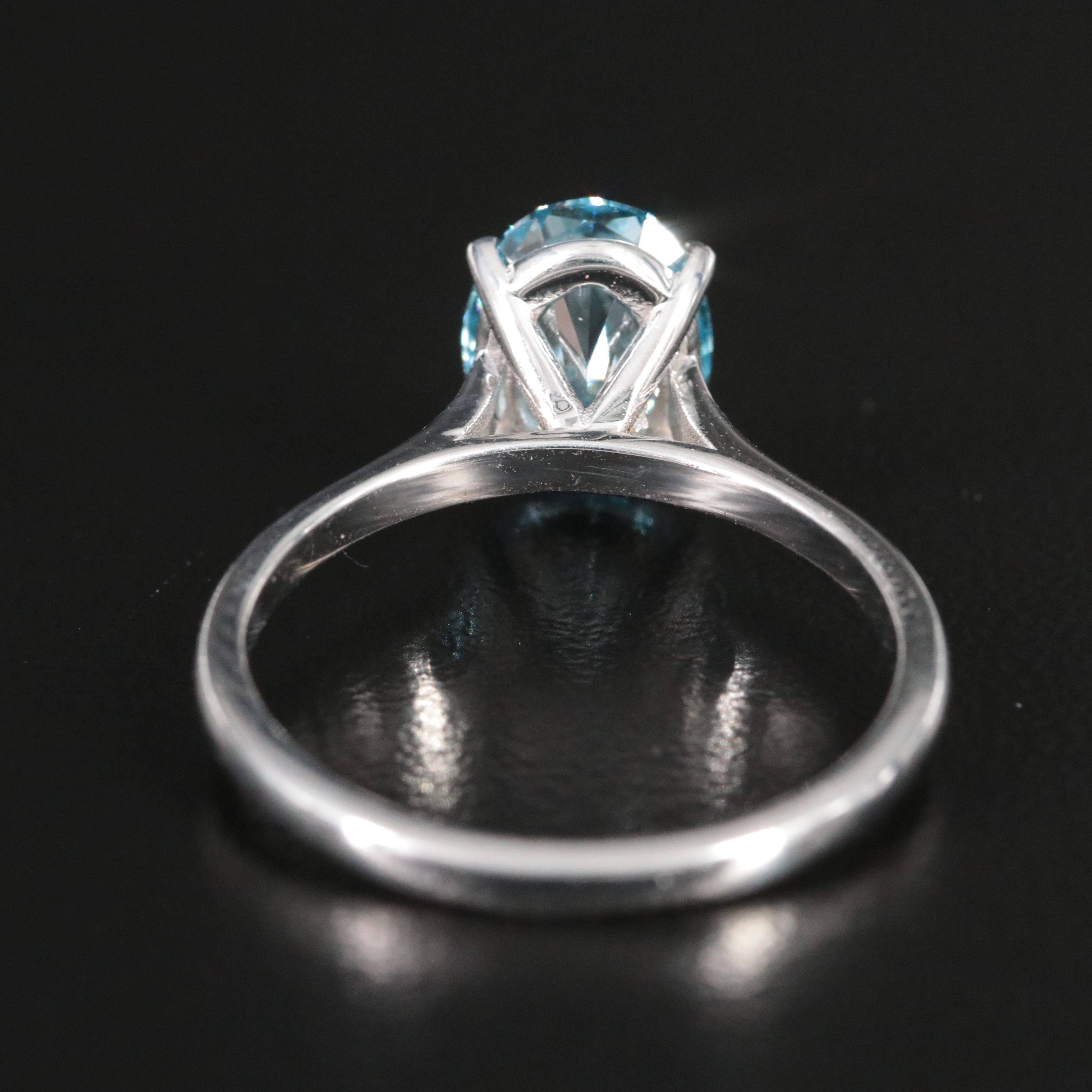 18K 2.01 CT Lab Grown Diamond Solitaire Ring with IGI Report