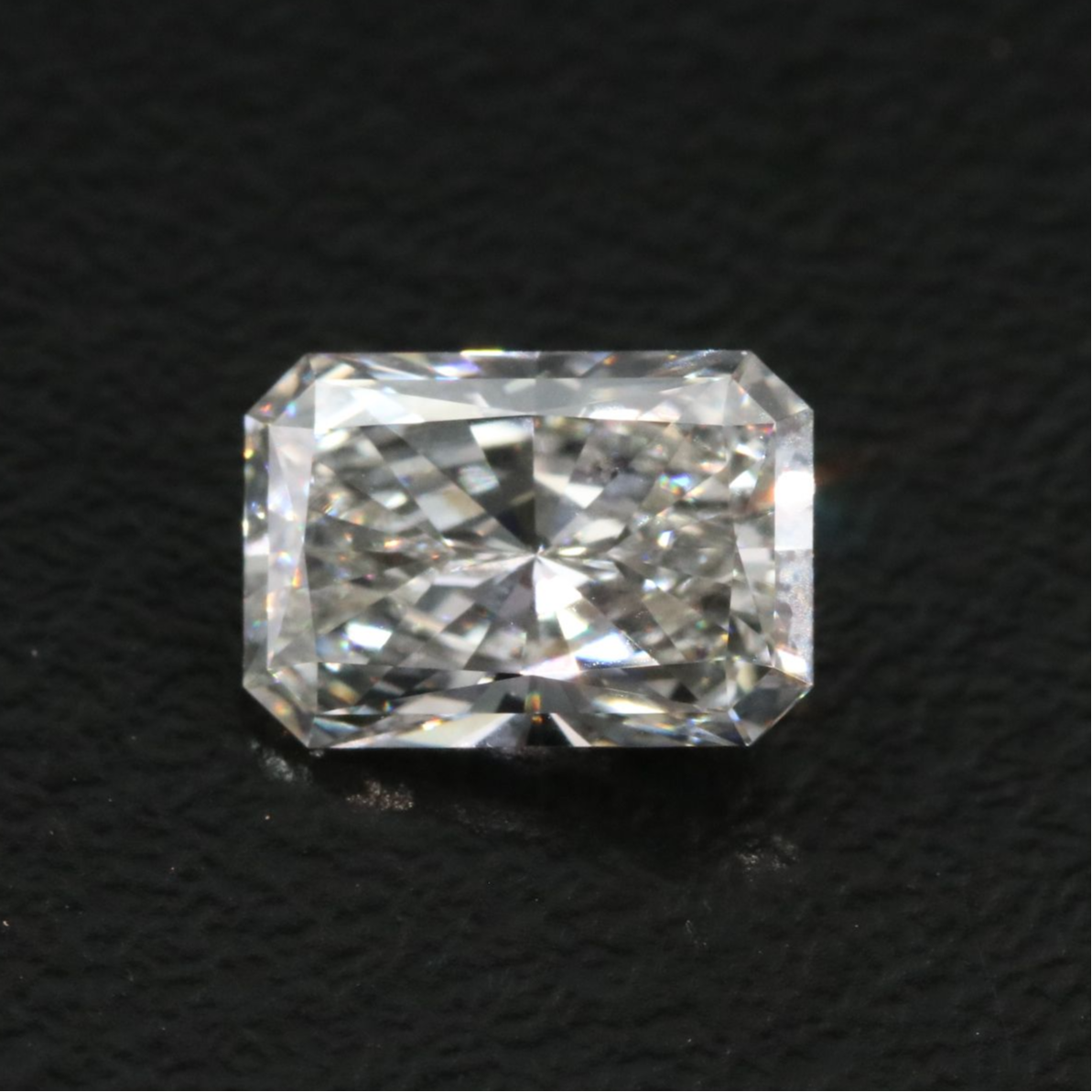 Loose 1.34 CT Lab Grown Diamond with IGI Report