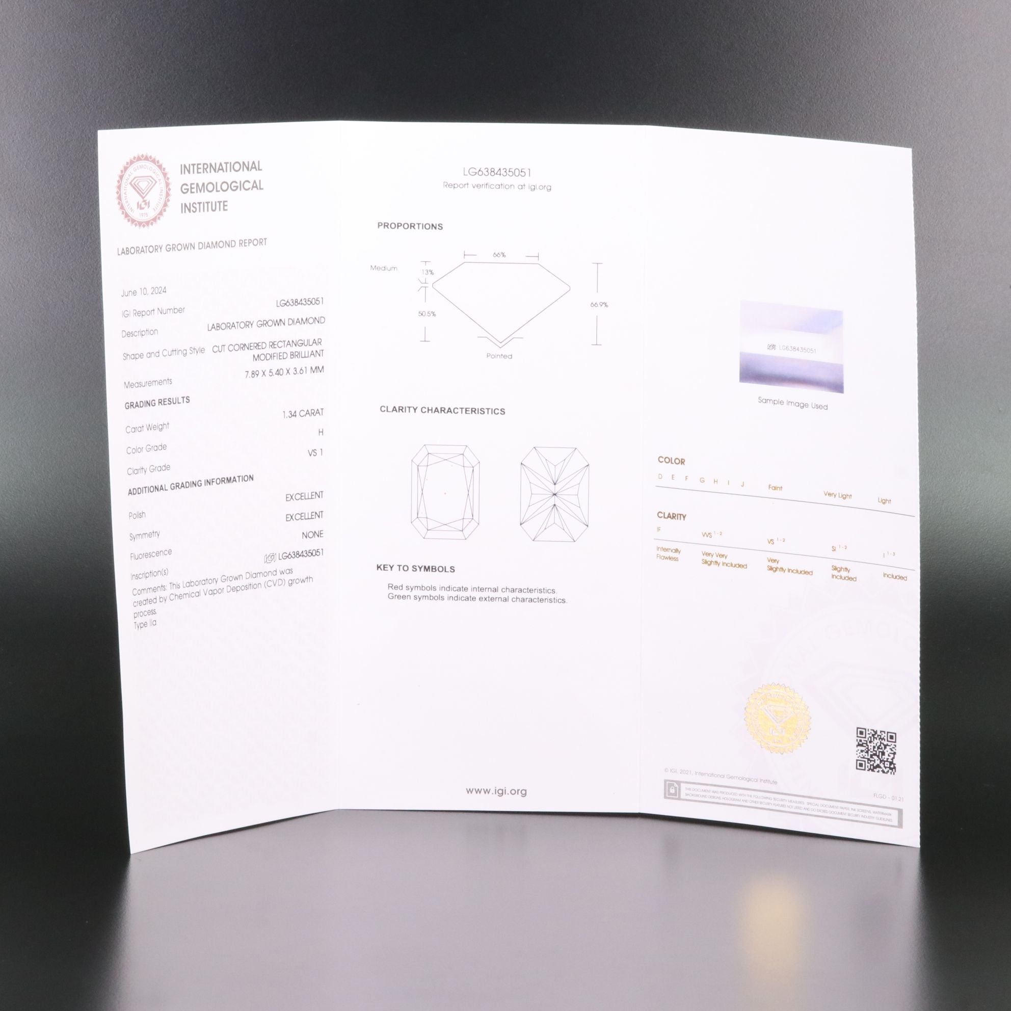 Loose 1.34 CT Lab Grown Diamond with IGI Report