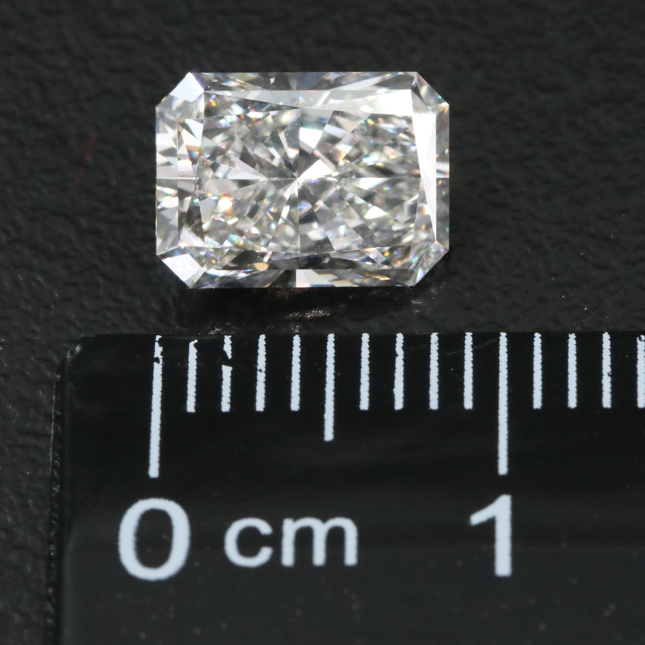 Loose 1.93 CT Lab Grown Diamond with IGI Report