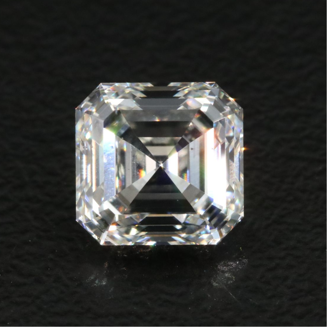 Loose 1.76 CT Lab Grown Diamond with IGI Report