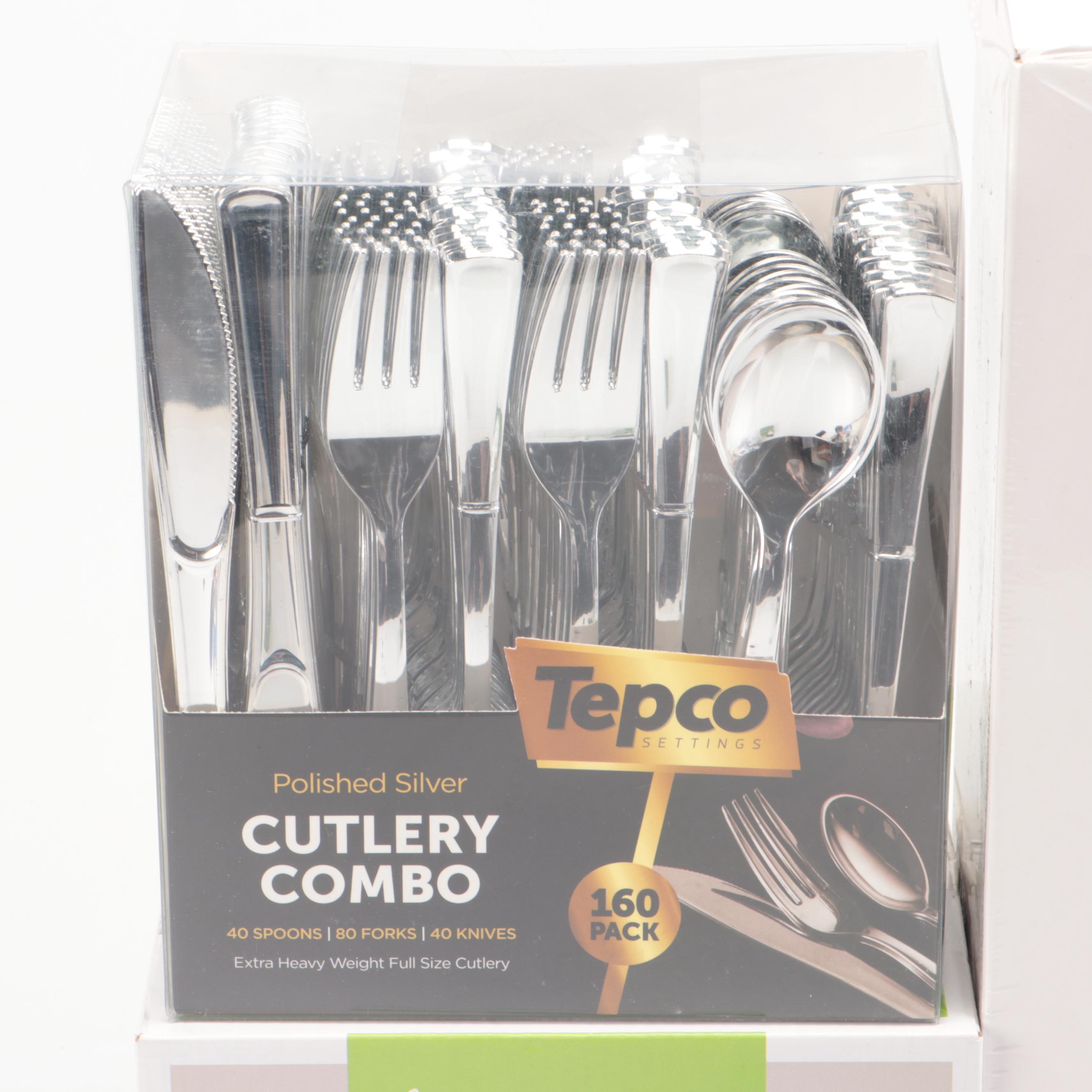 Disposable Plates with Other Party Supplies