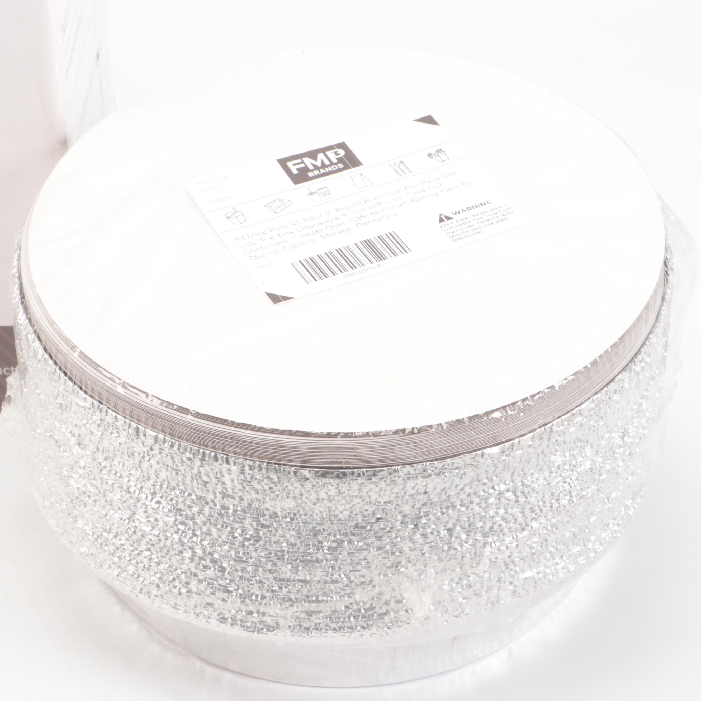 Disposable Plates with Other Party Supplies