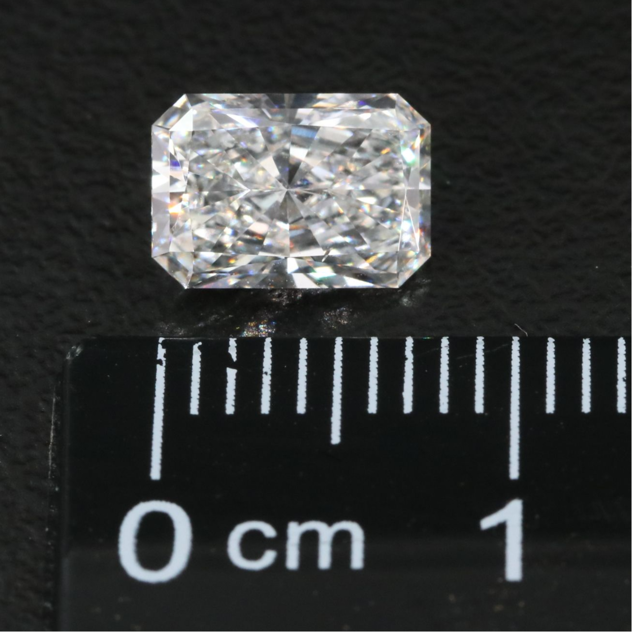 Loose 1.43 CT Lab Grown Diamond with IGI Report