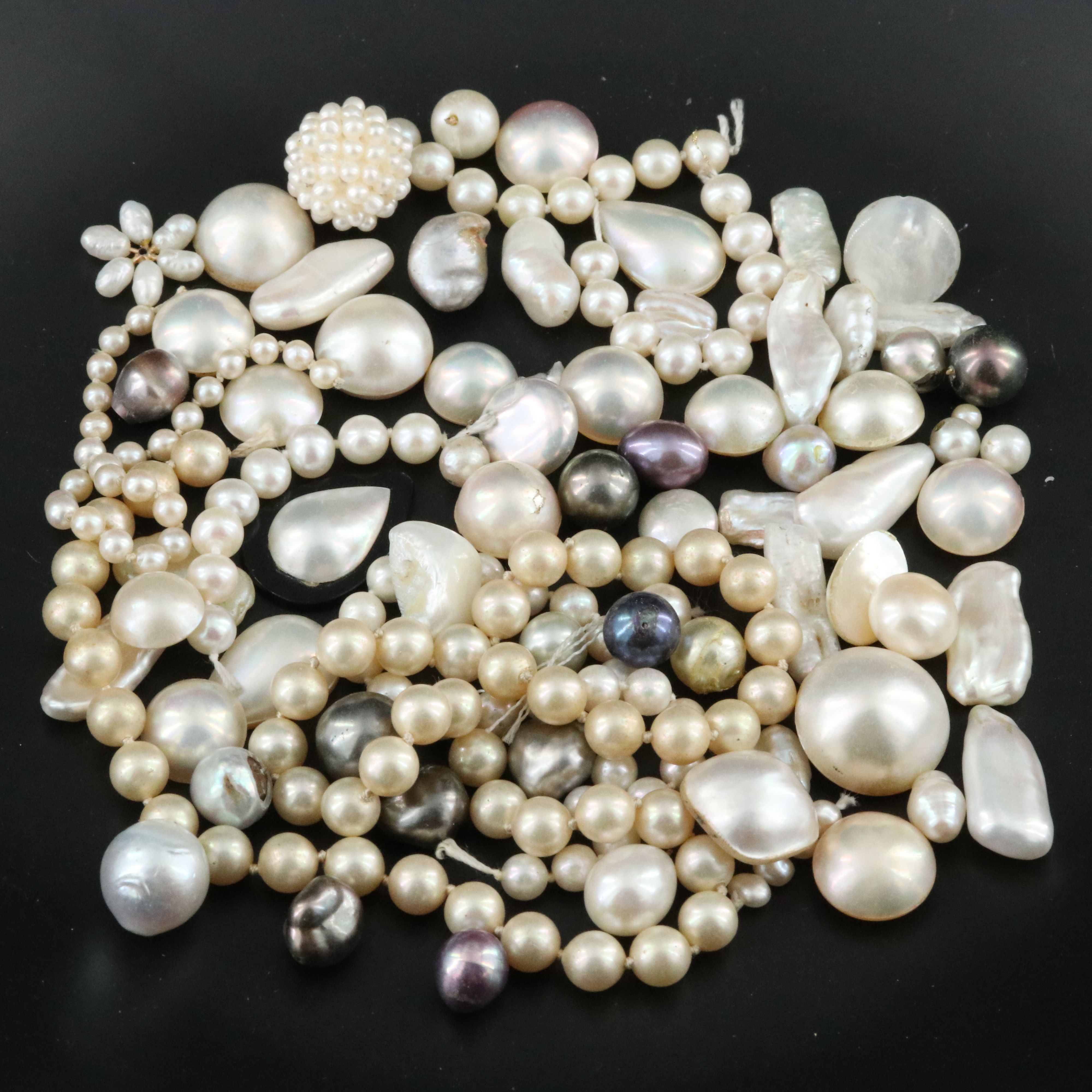 Loose Gemstone Lot Including Pearl, Imitation Pearl and Black Onyx