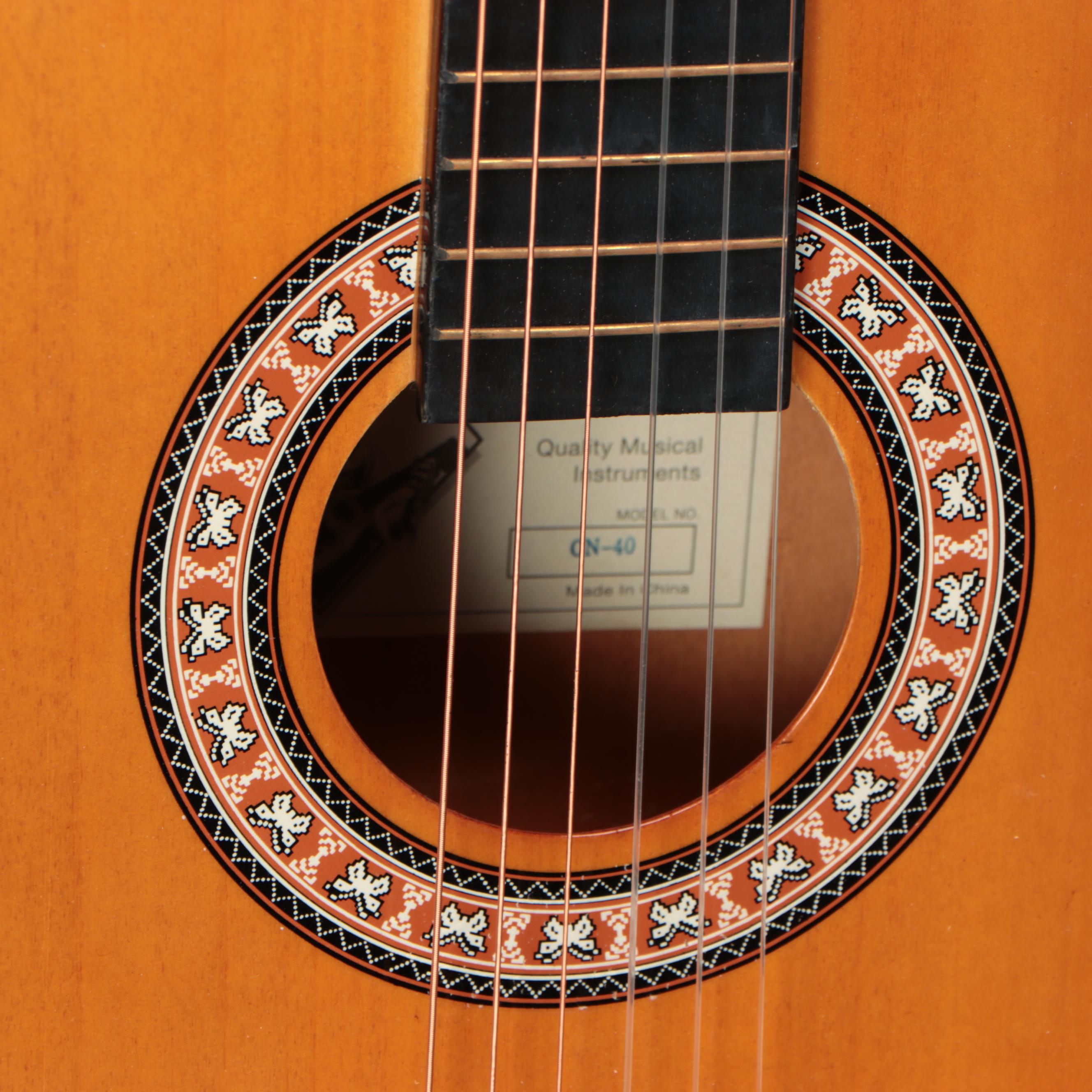 Castilla Classical Acoustic Guitar with Hardside Travel Case