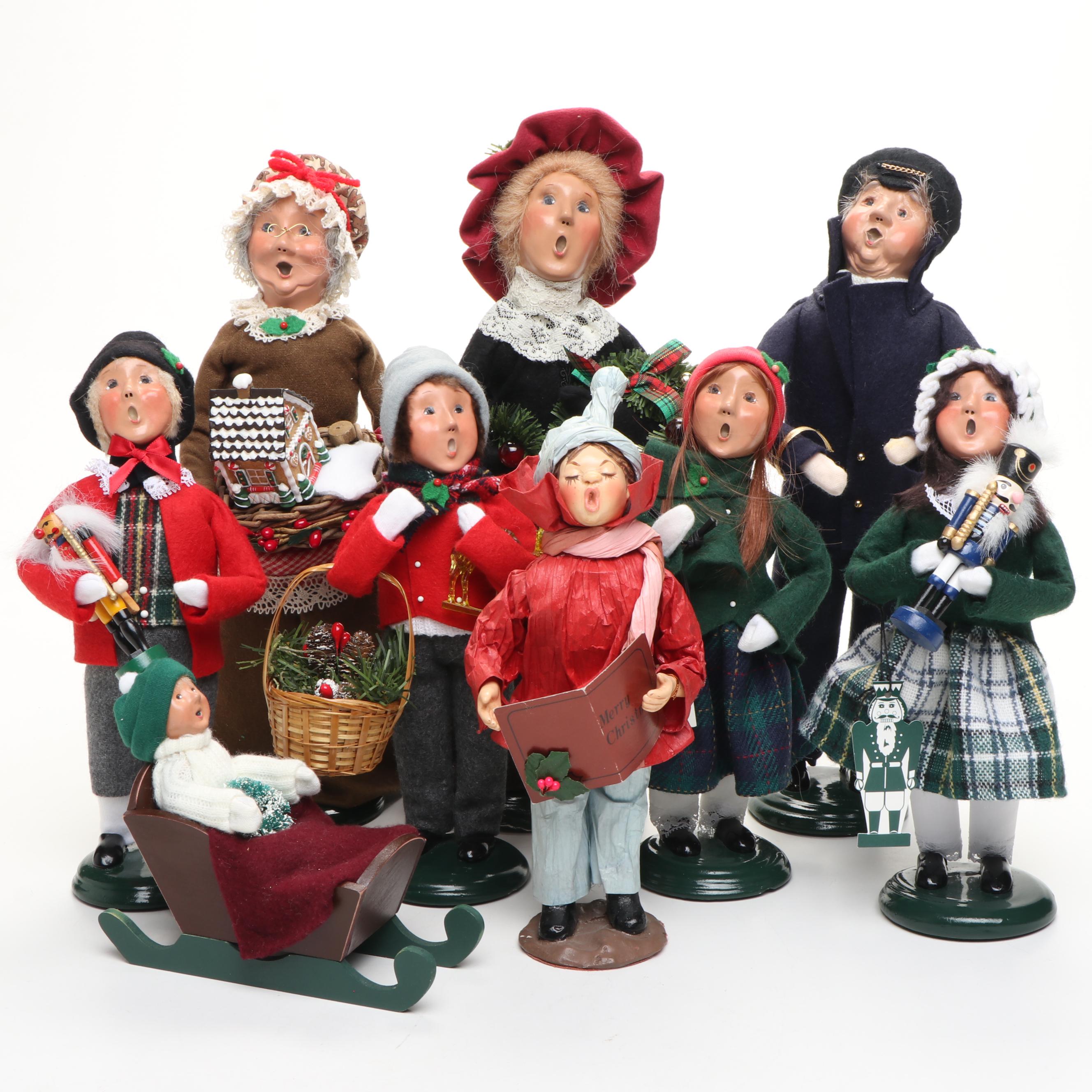 Byers' Choice "The Carolers" Christmas Figurines, Late 20th/Early 21st C.