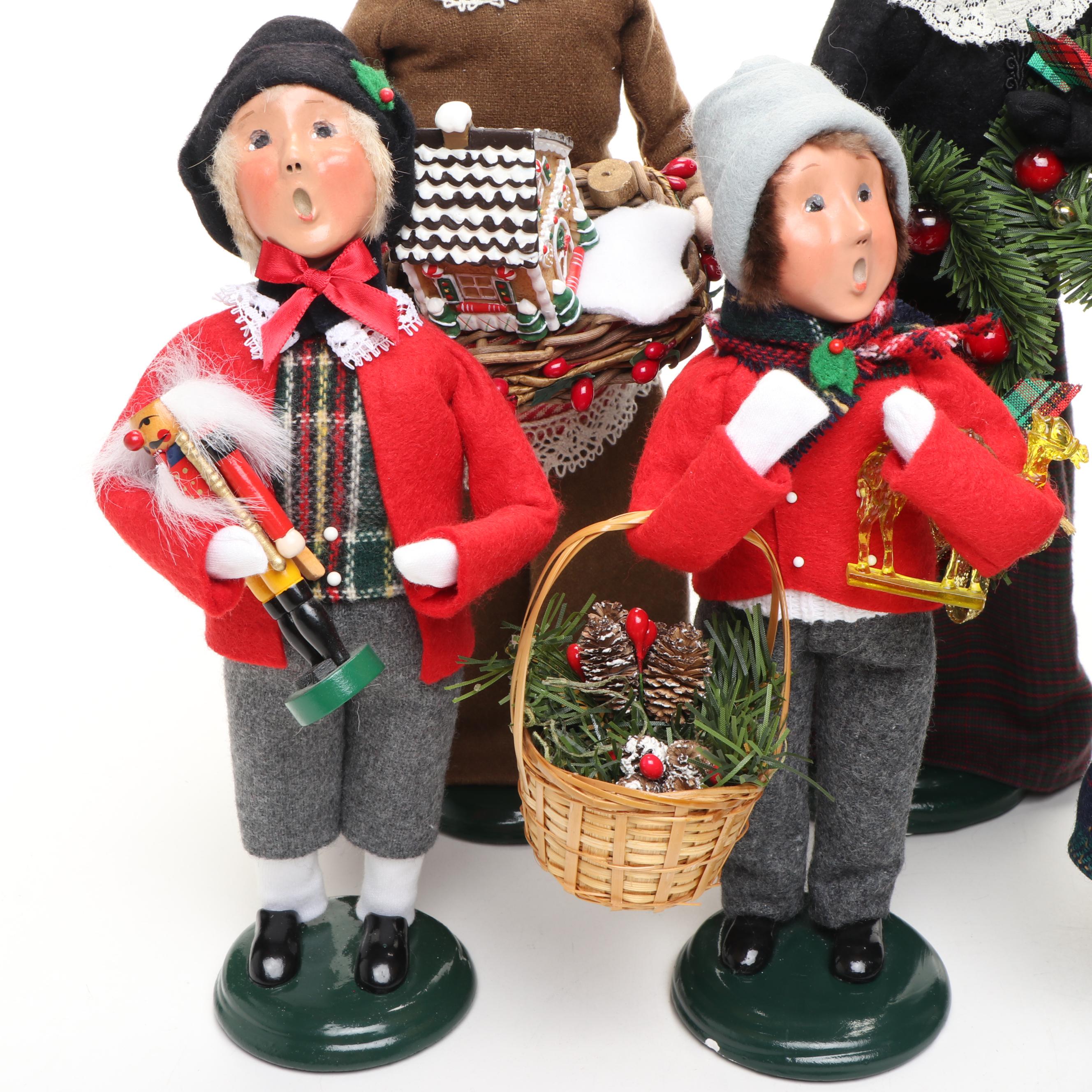 Byers' Choice "The Carolers" Christmas Figurines, Late 20th/Early 21st C.