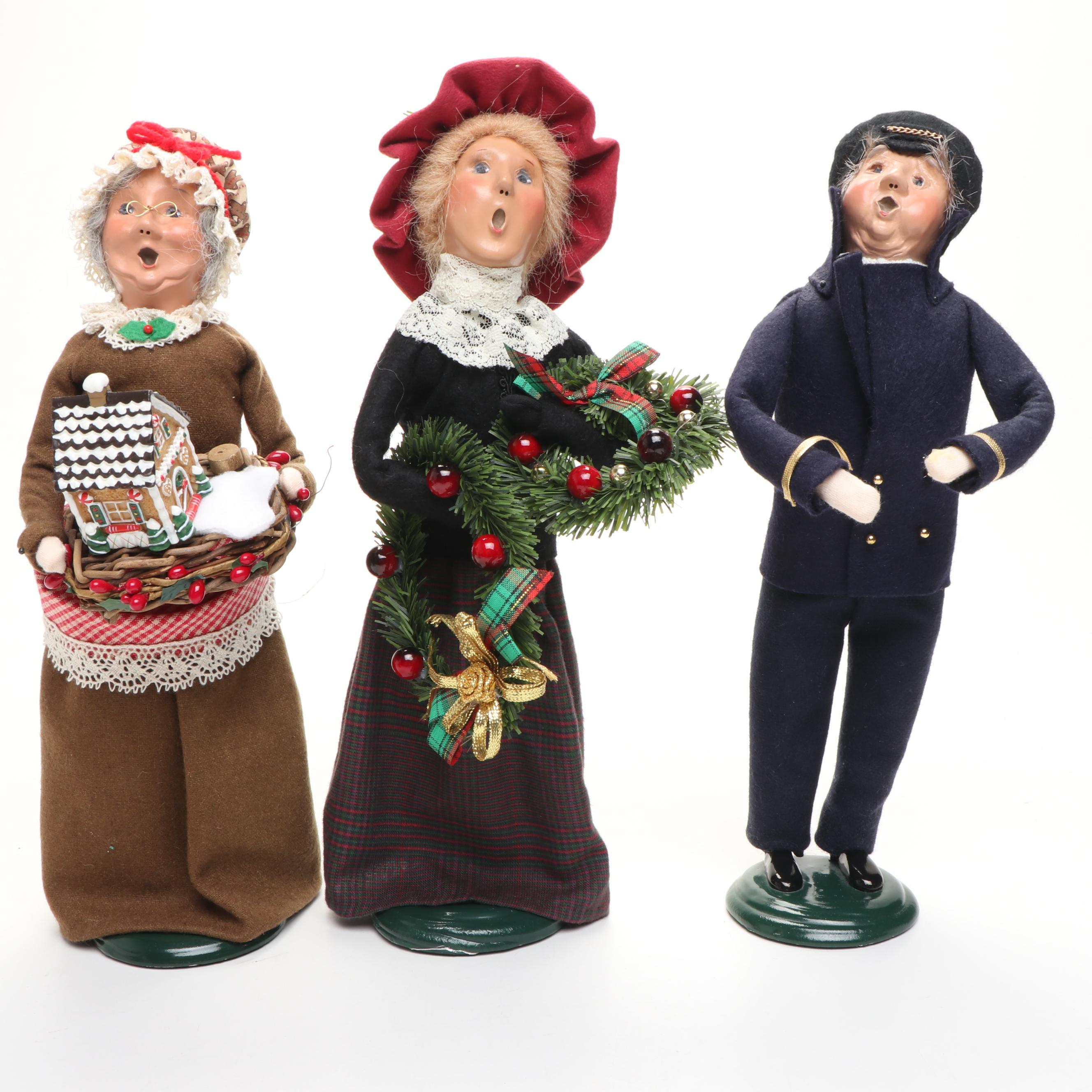Byers' Choice "The Carolers" Christmas Figurines, Late 20th/Early 21st C.