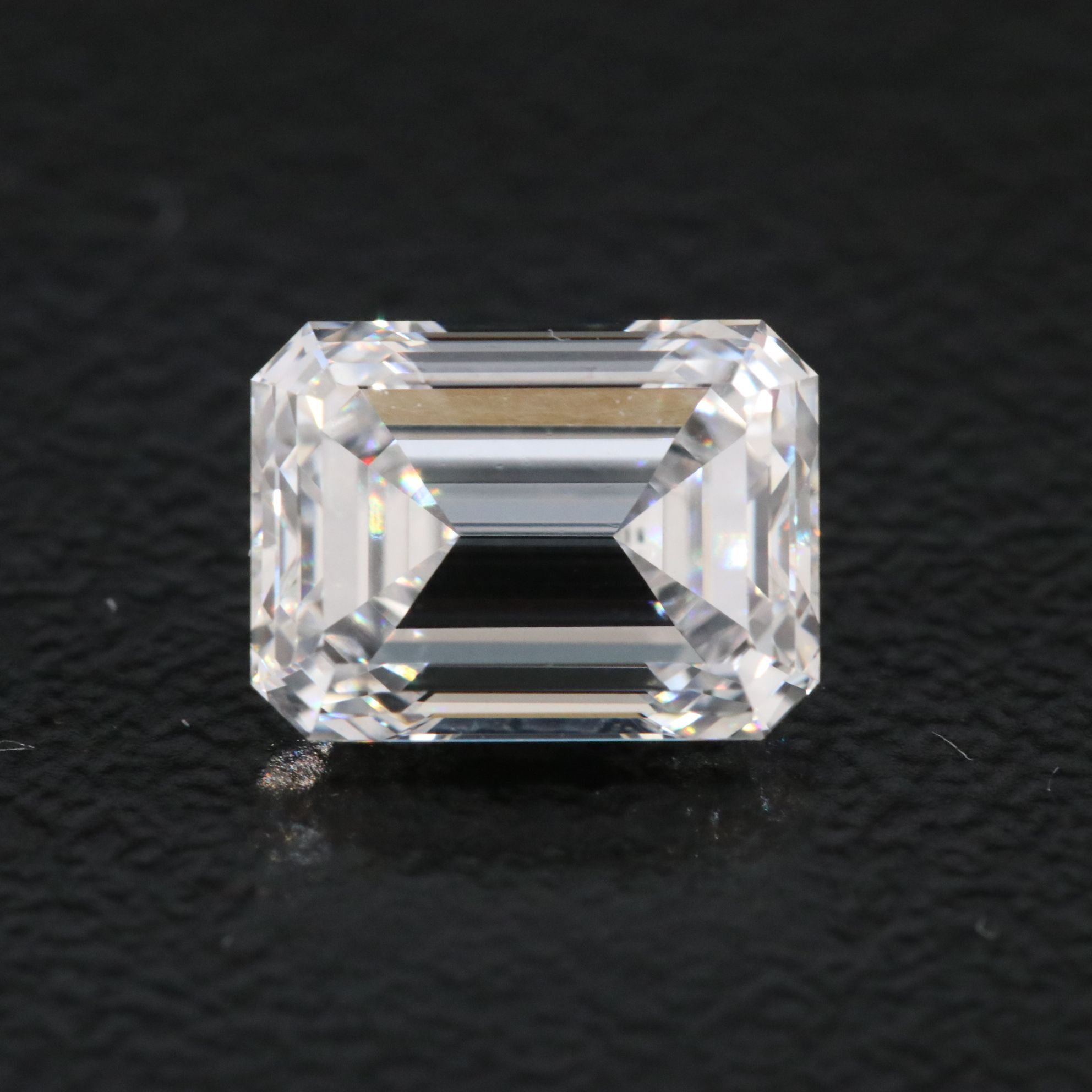 Loose 1.59 CT Lab Grown Diamond with IGI Report