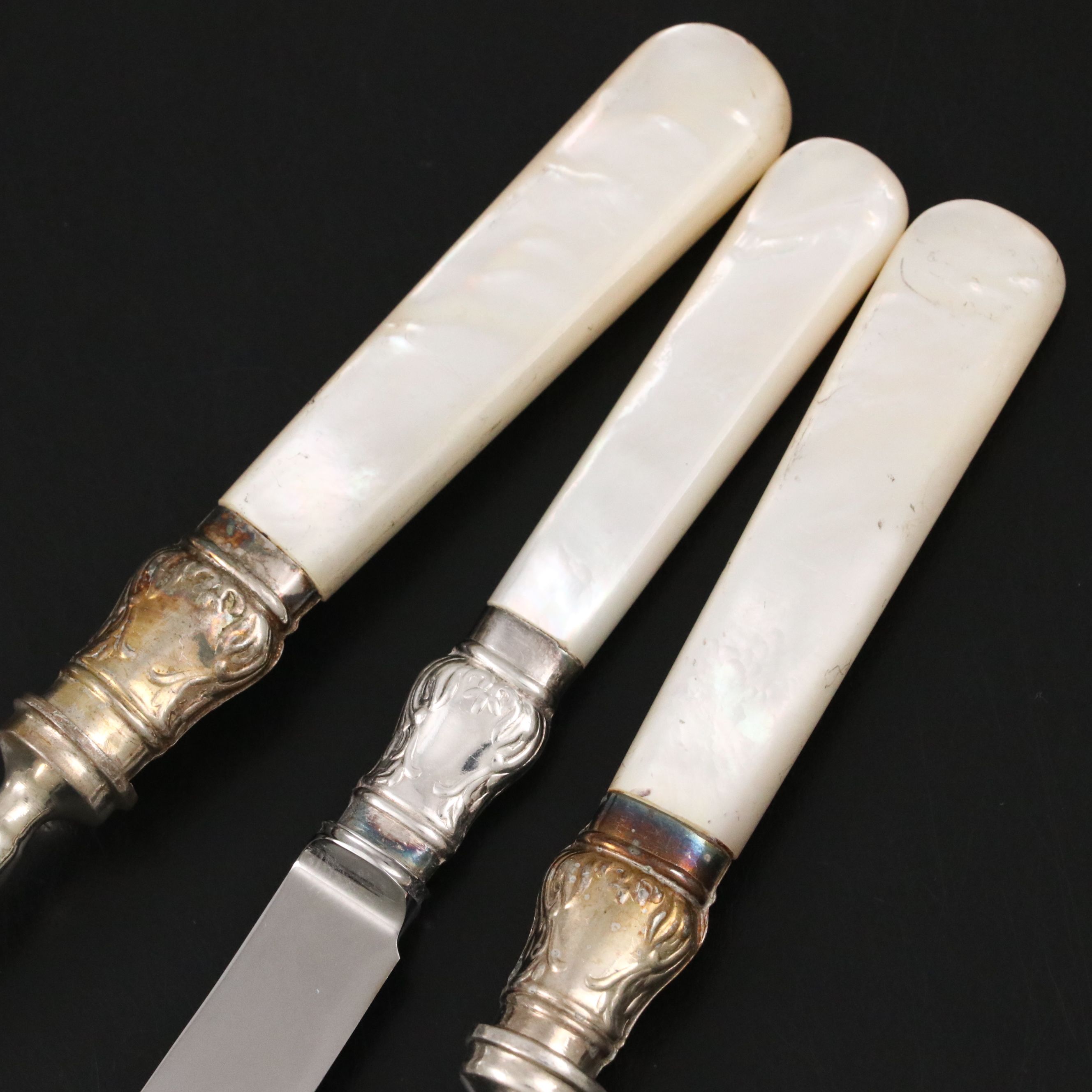 English Victorian Style Mother-of-Pearl and Silver Plate Handled Flatware