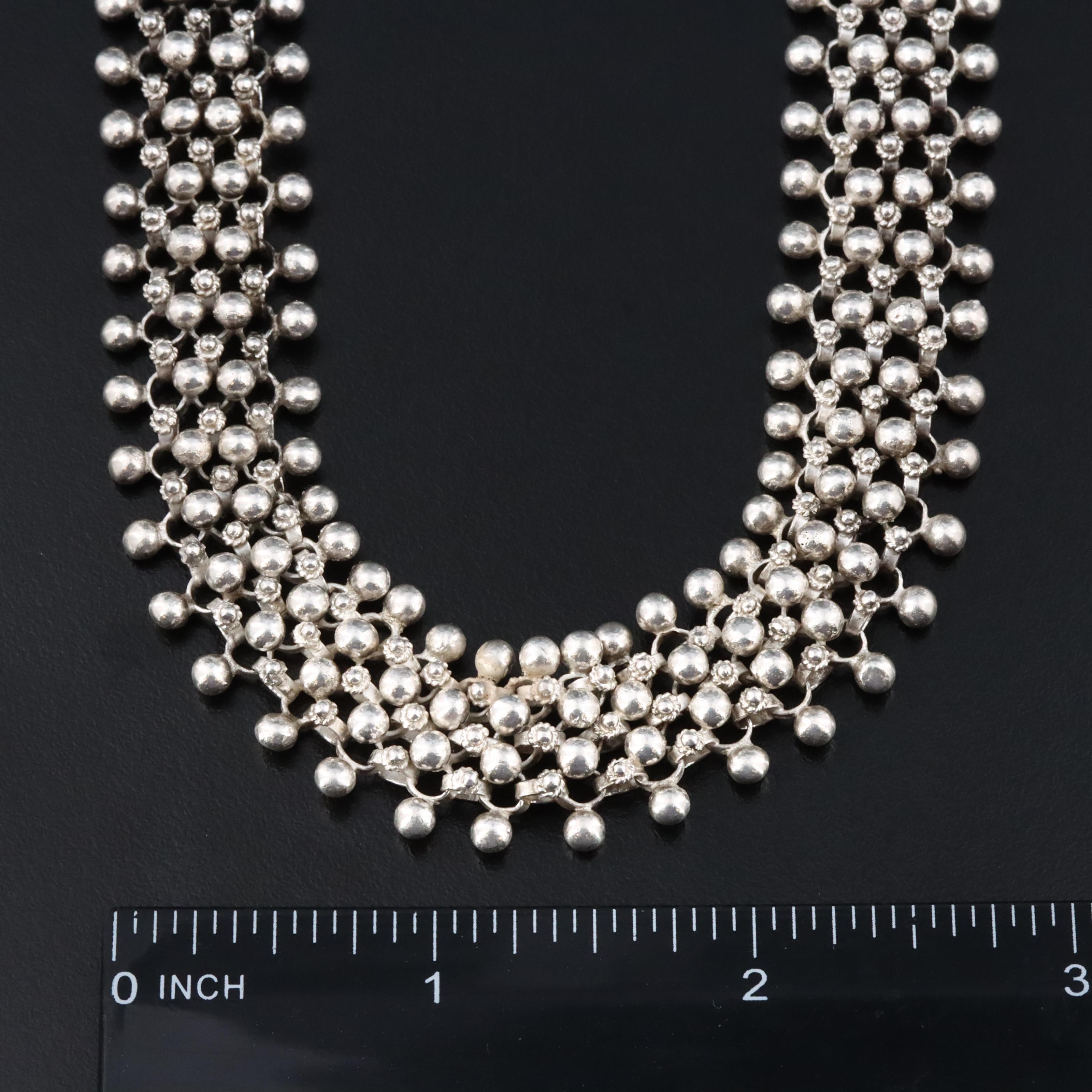 950 Silver Bead and Rosette Necklace