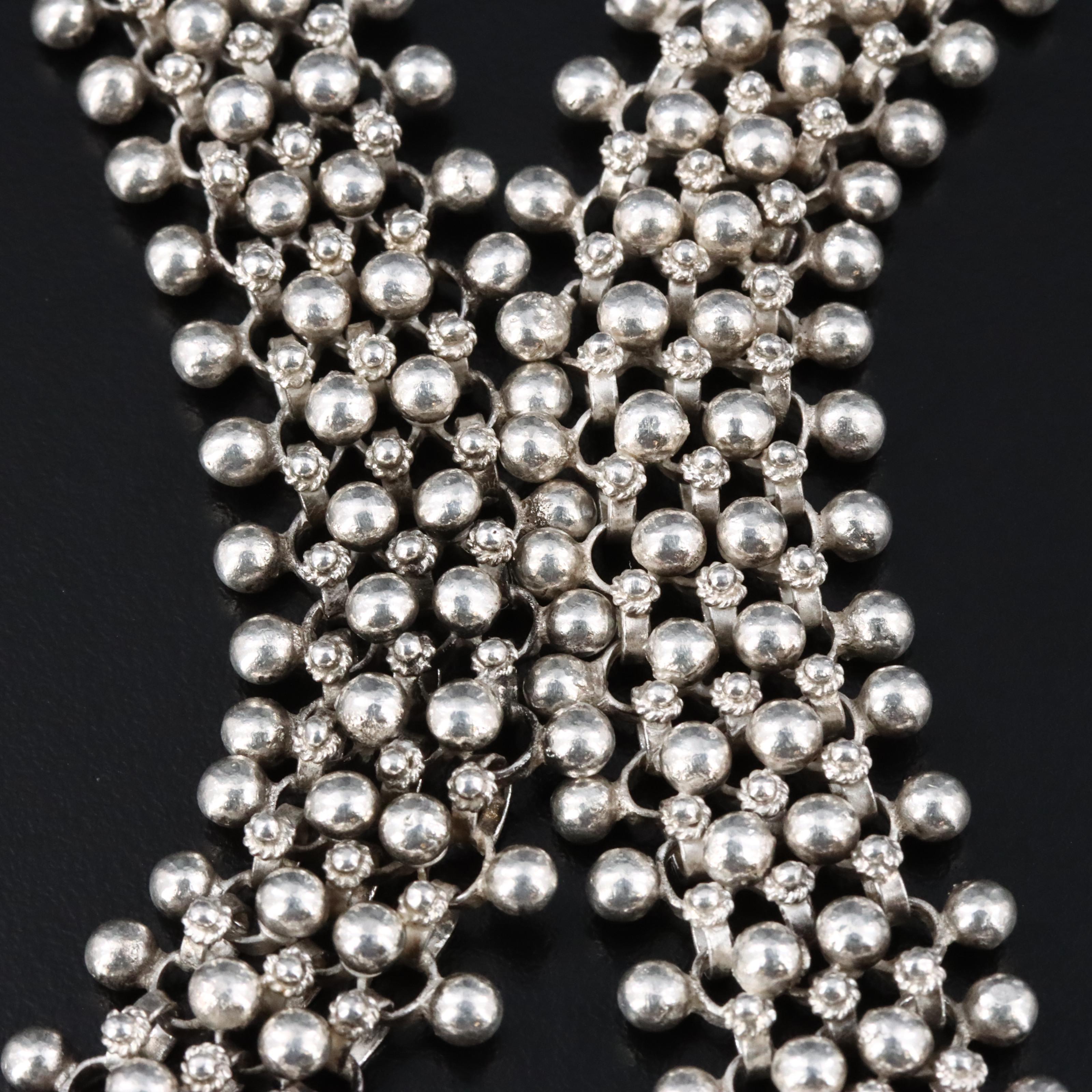 950 Silver Bead and Rosette Necklace