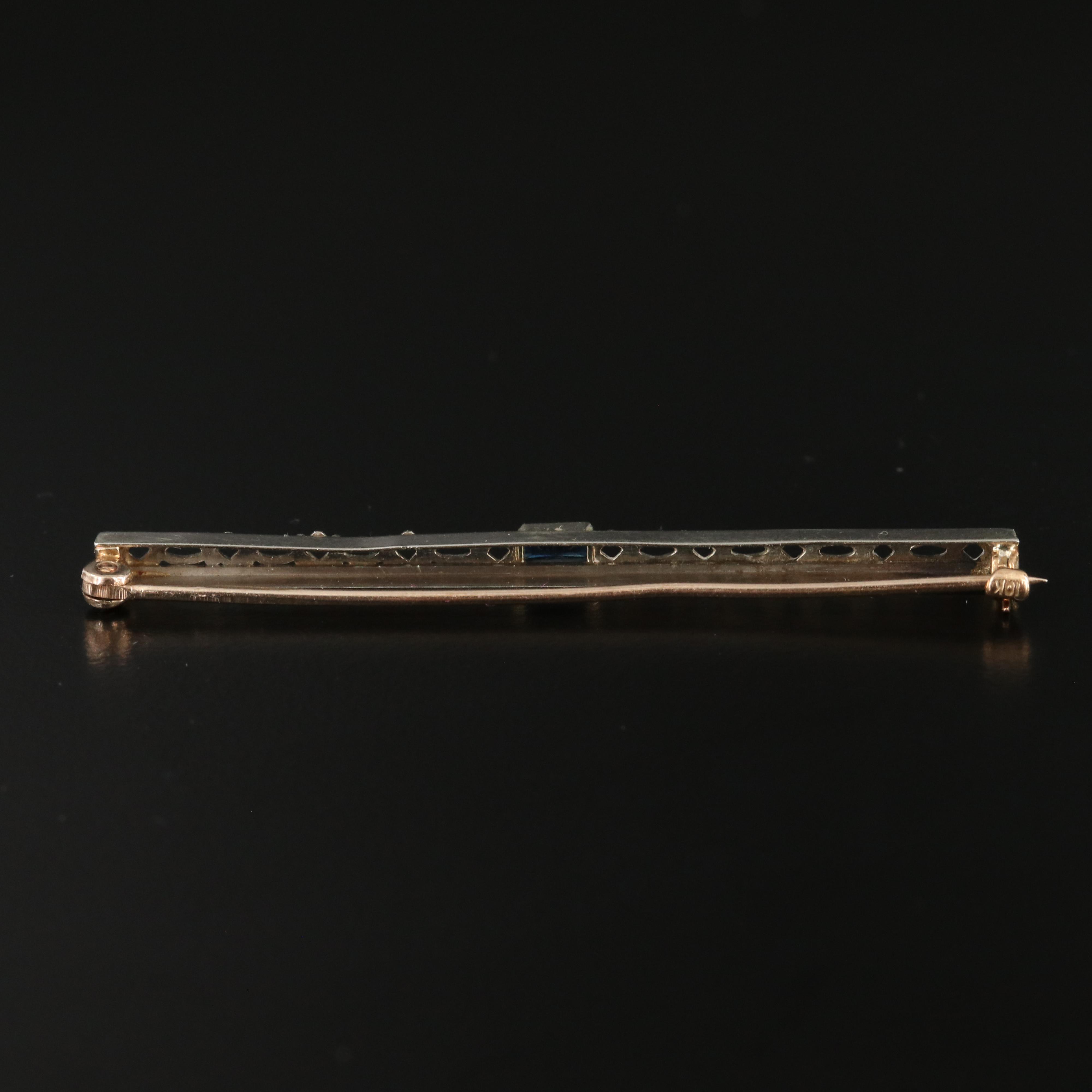 Vintage 10K Glass Bar Pin