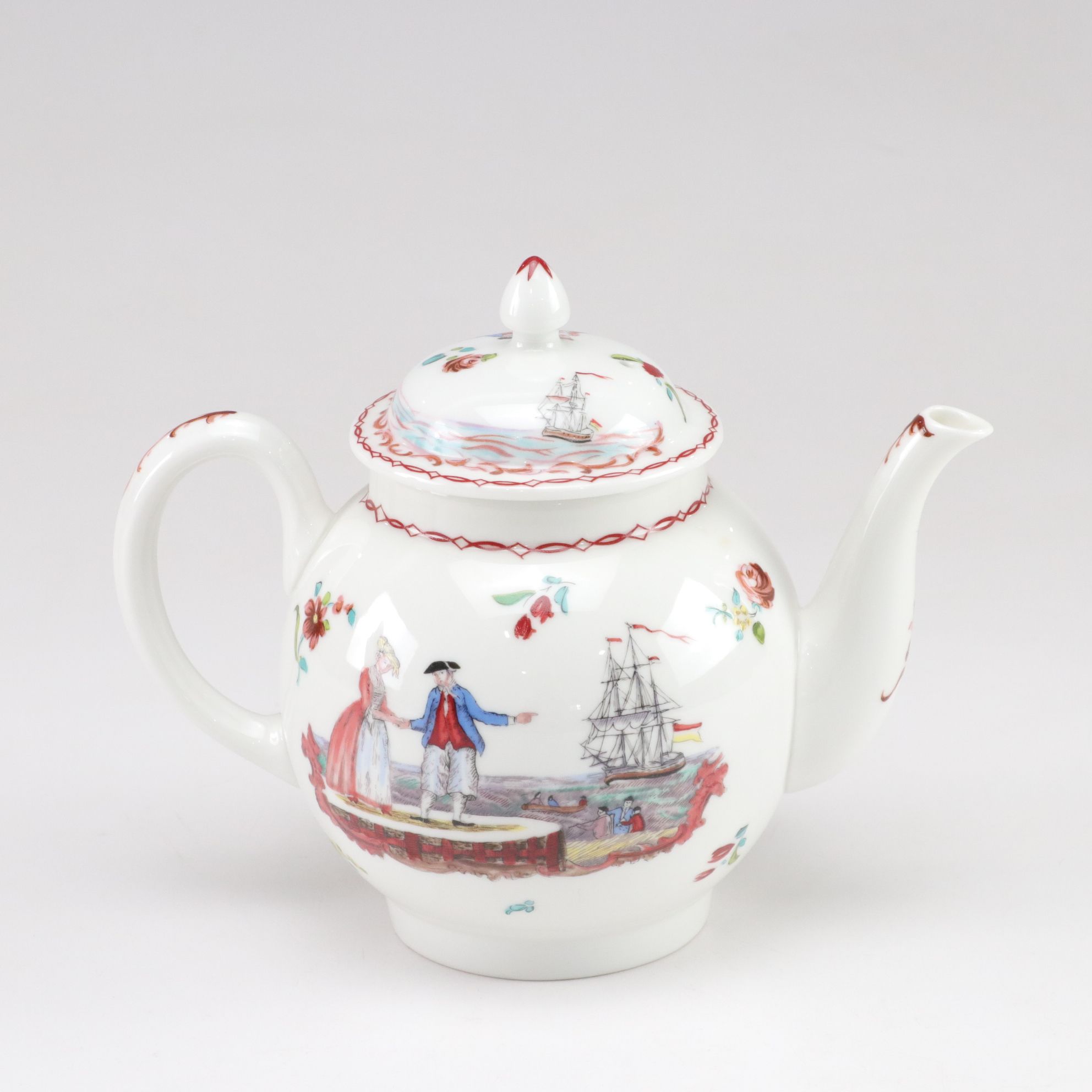 Lenox Smithsonian "Saxony" Vase, "Liverpool" Teapot and "Vienna" Platter