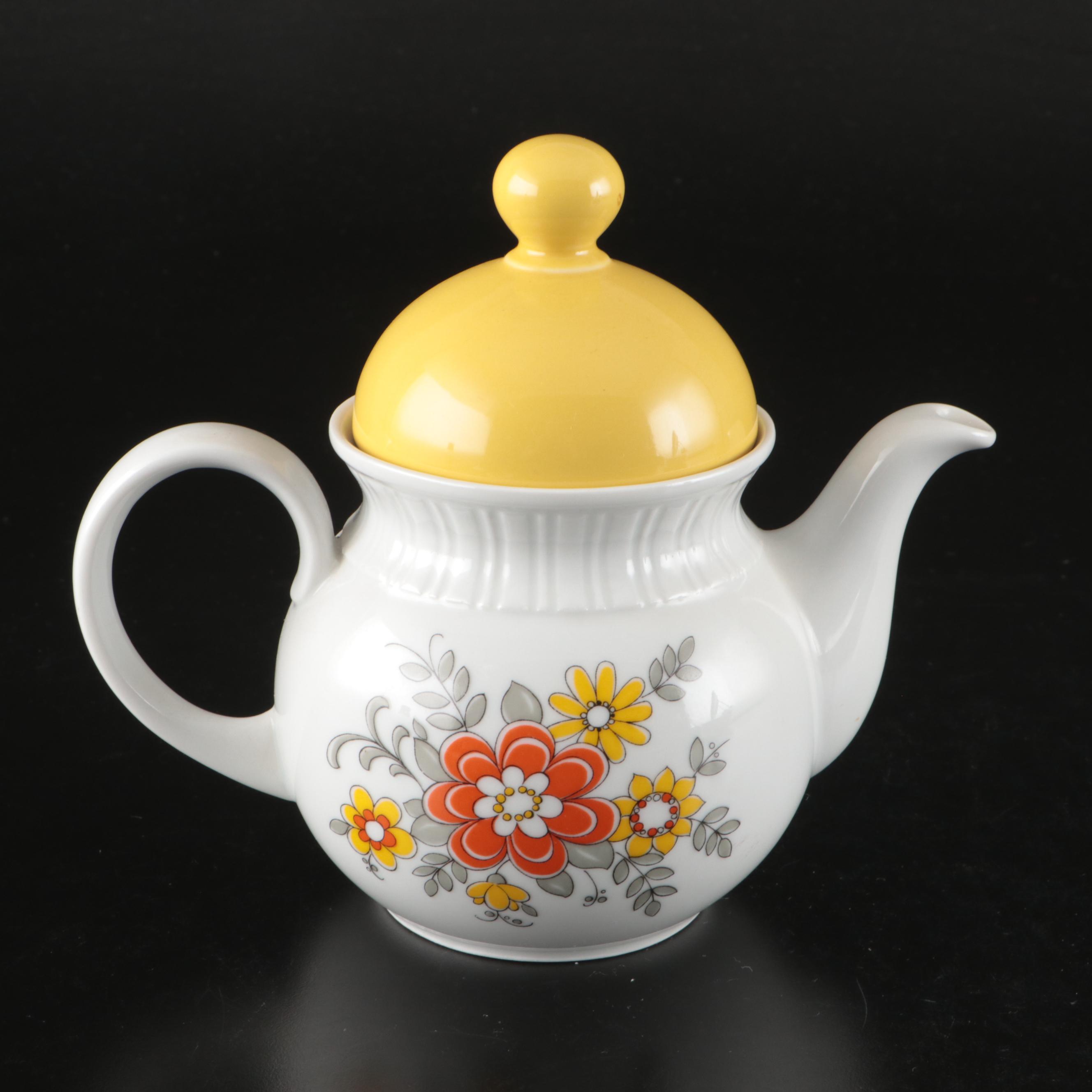 Seltmann Mid Century Modern Style "Dolly" German Porcelain Dinnerware