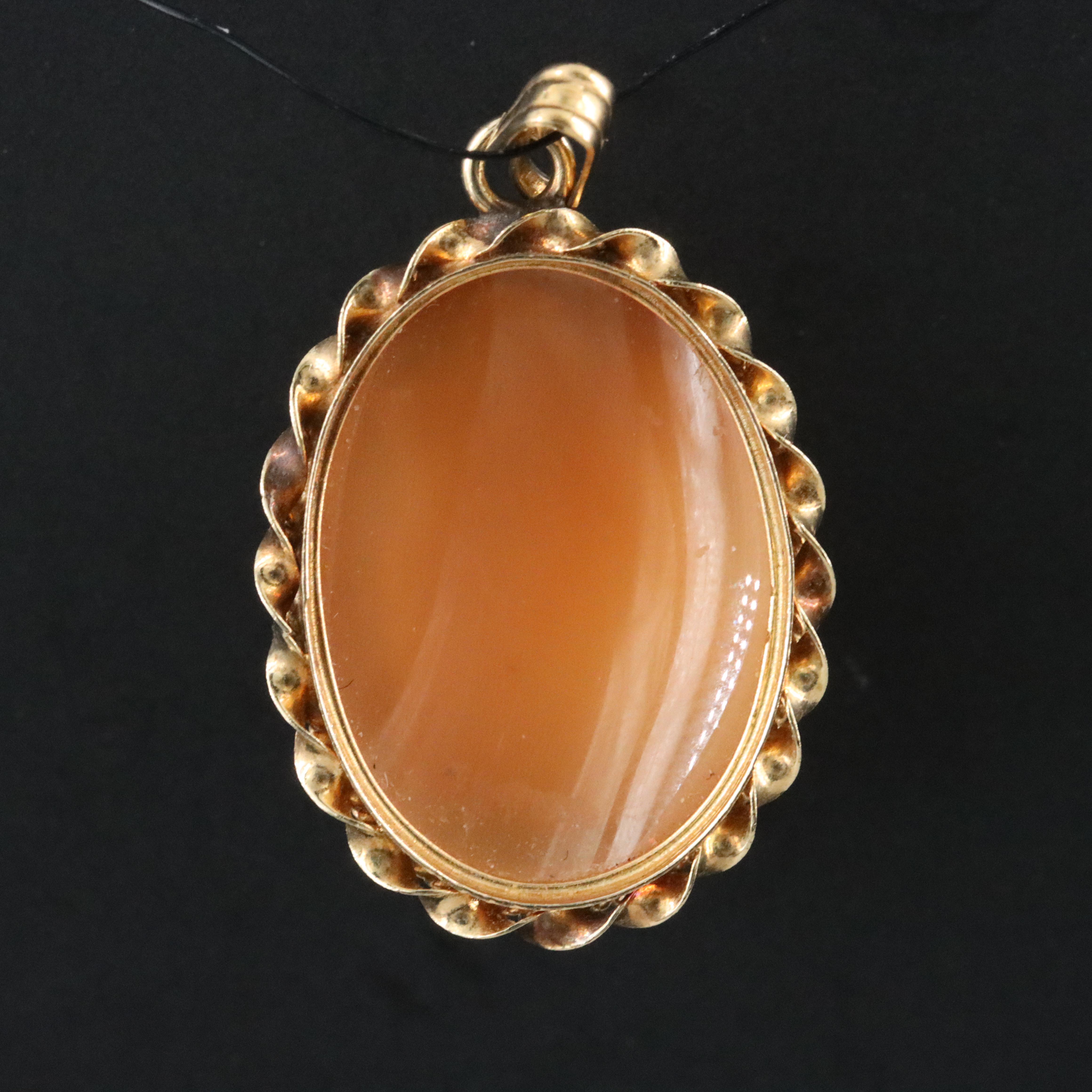 14K High Relief Shell Rose Cameo Pendant