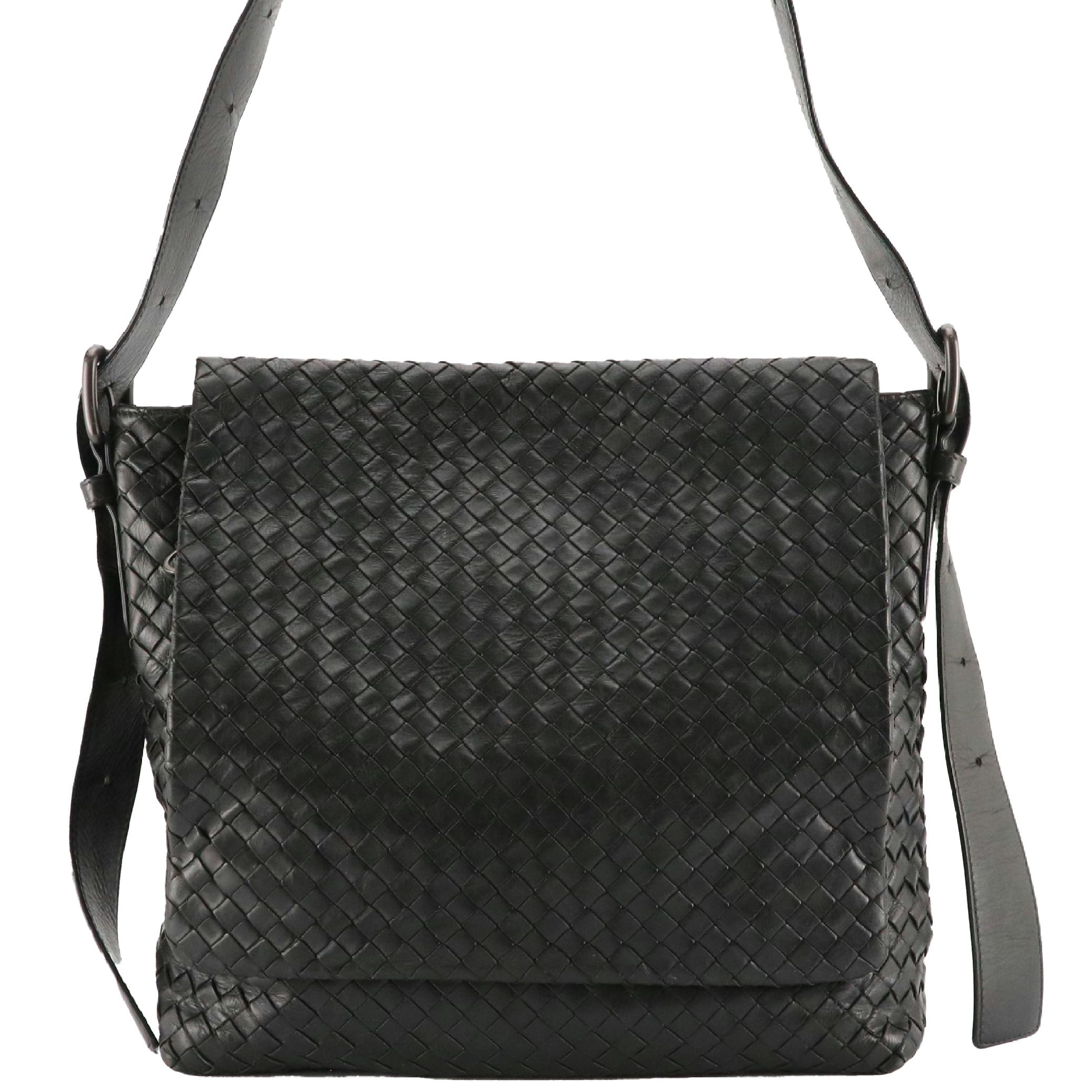 Bottega Veneta Front Flap Messenger Crossbody Bag in Black Intrecciato Leather
