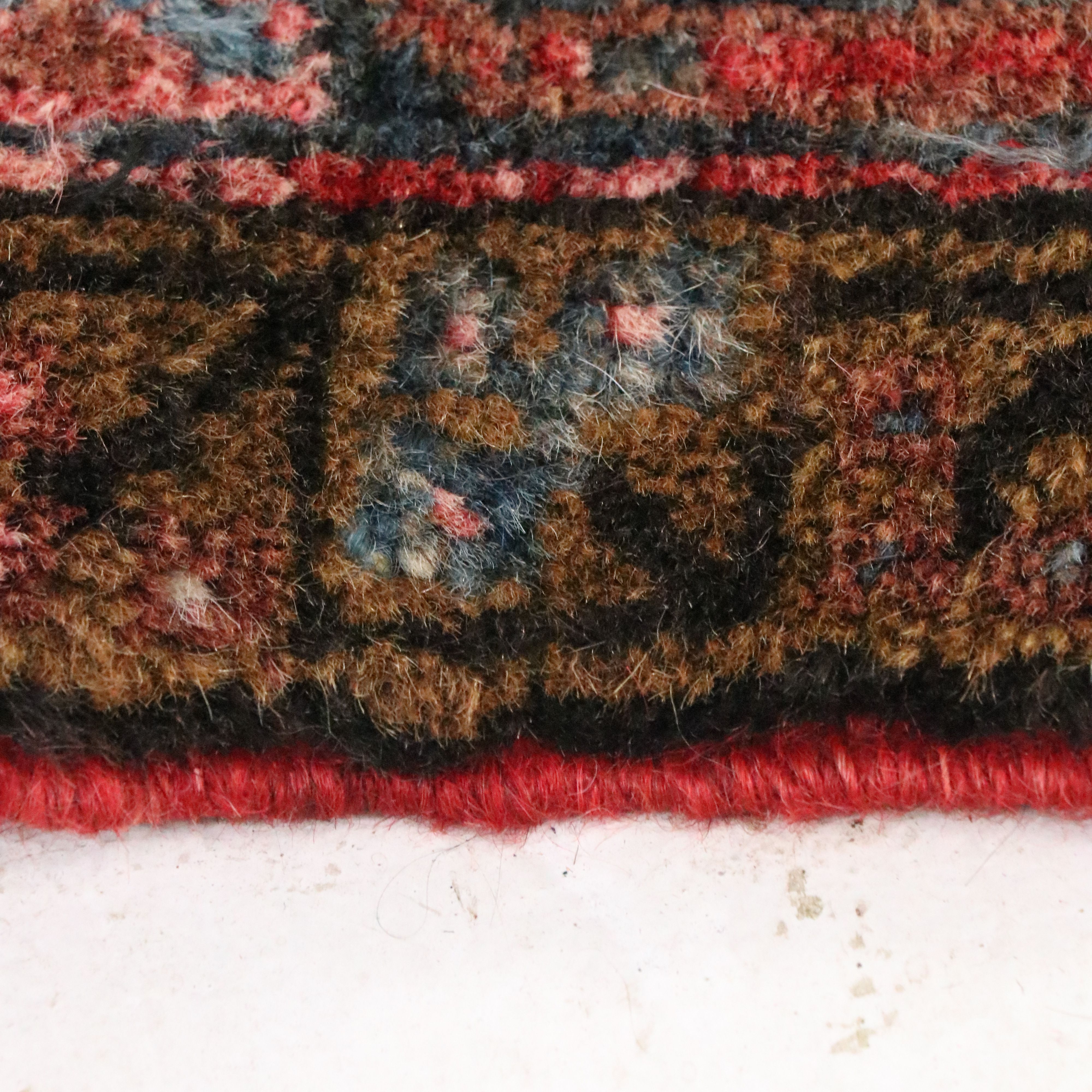 7'3 x 8'6 Hand-Knotted Persian Heriz Area Rug