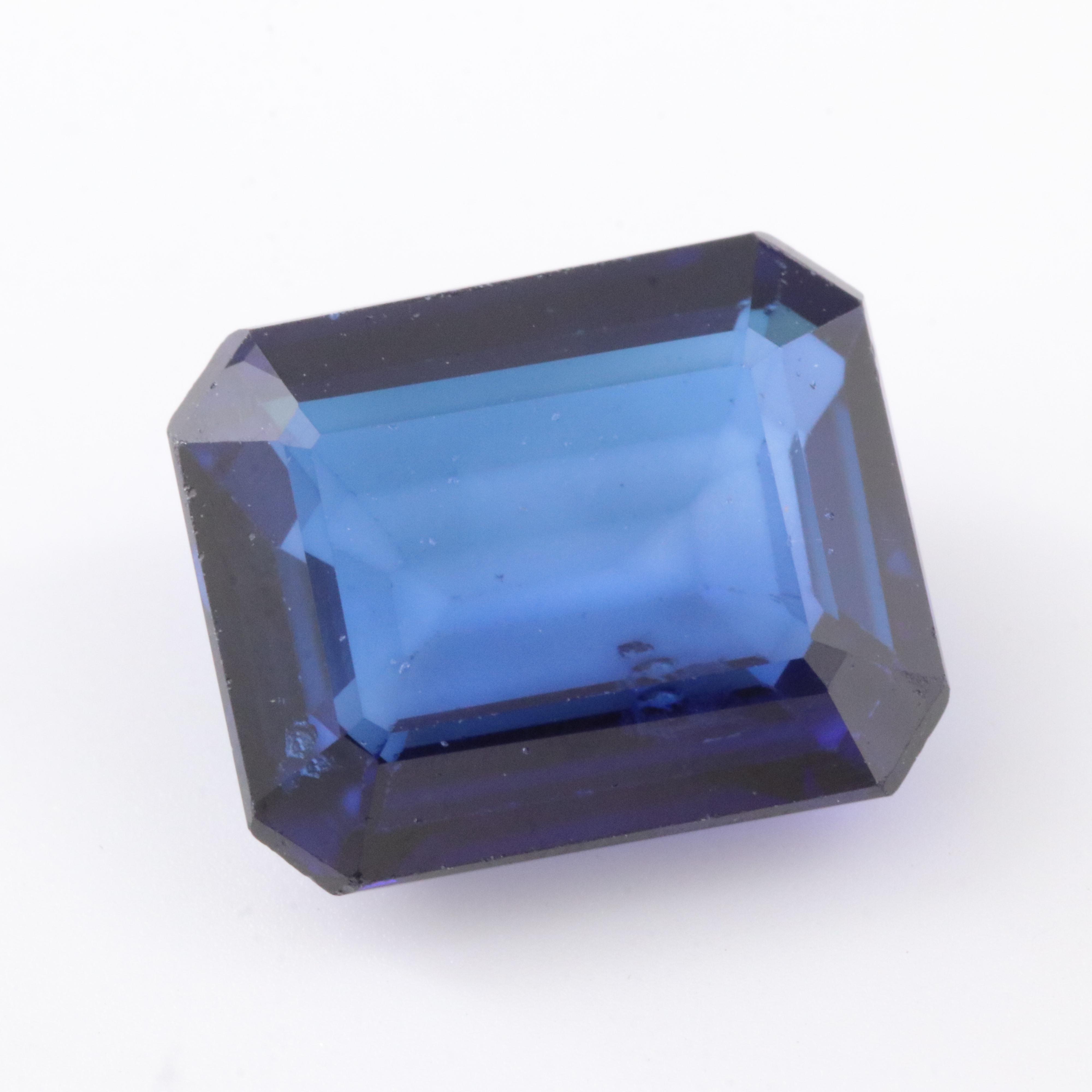 Loose 5.07 CT Lab Grown Sapphire