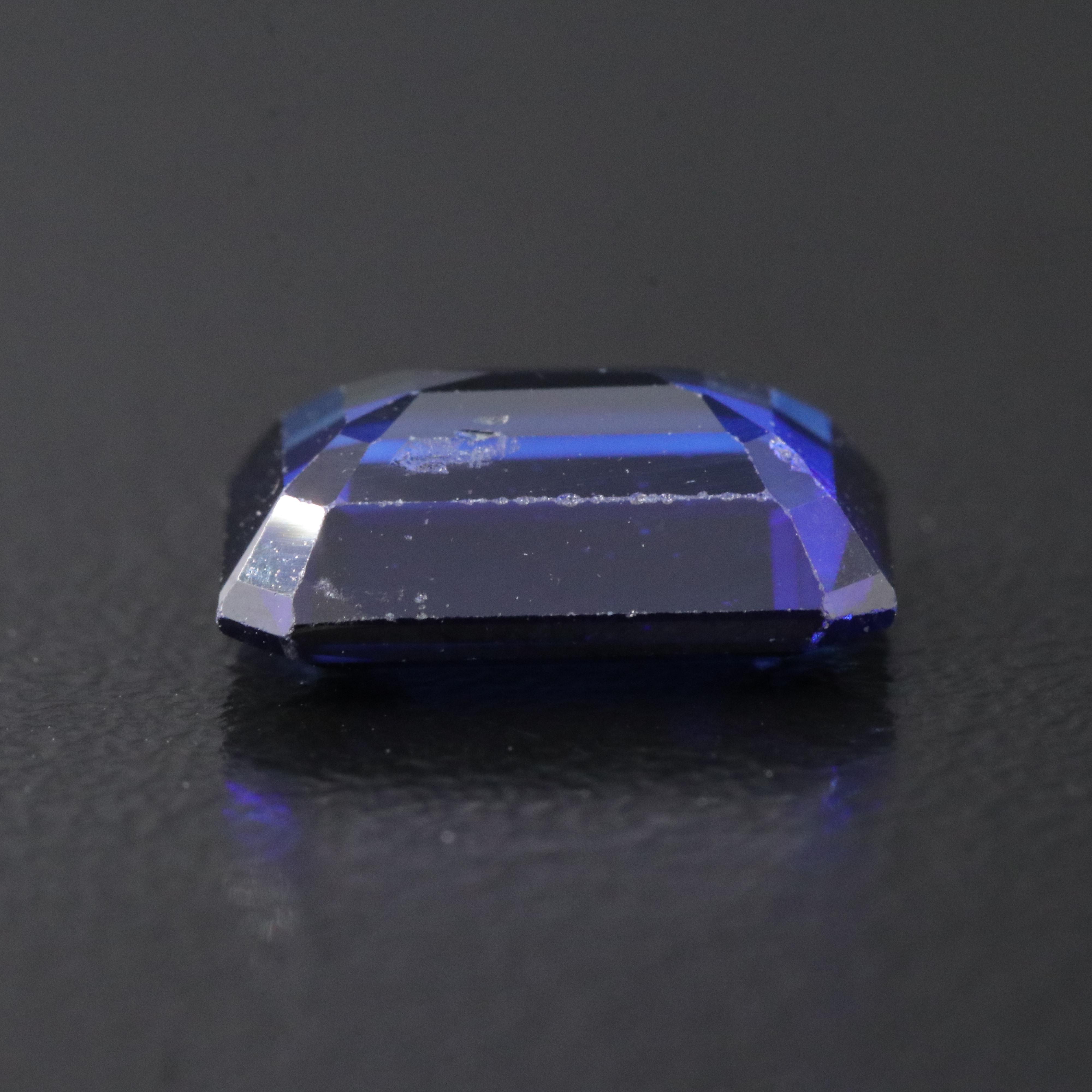 Loose 5.07 CT Lab Grown Sapphire