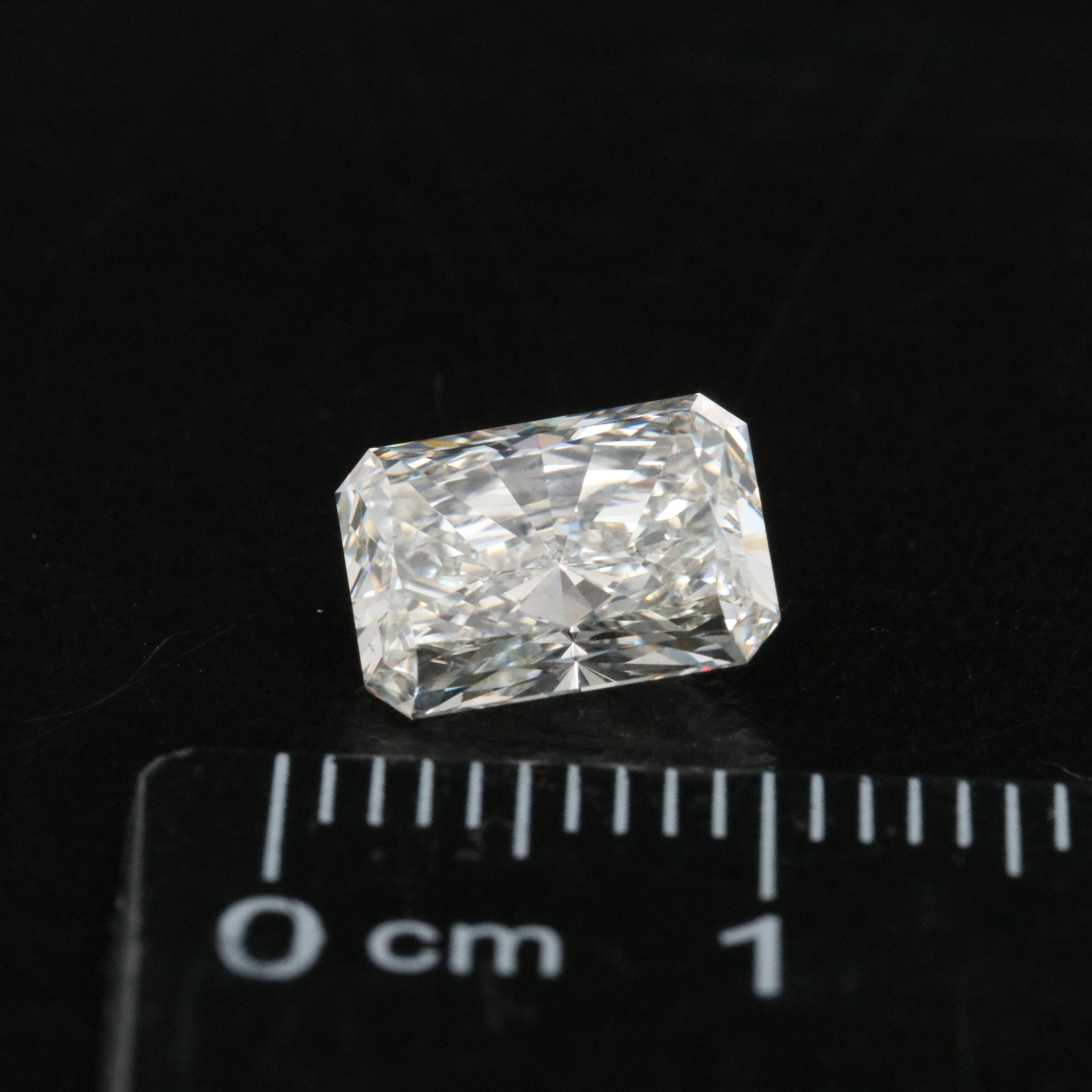 Loose 1.93 CT Lab Grown Diamond with IGI Report
