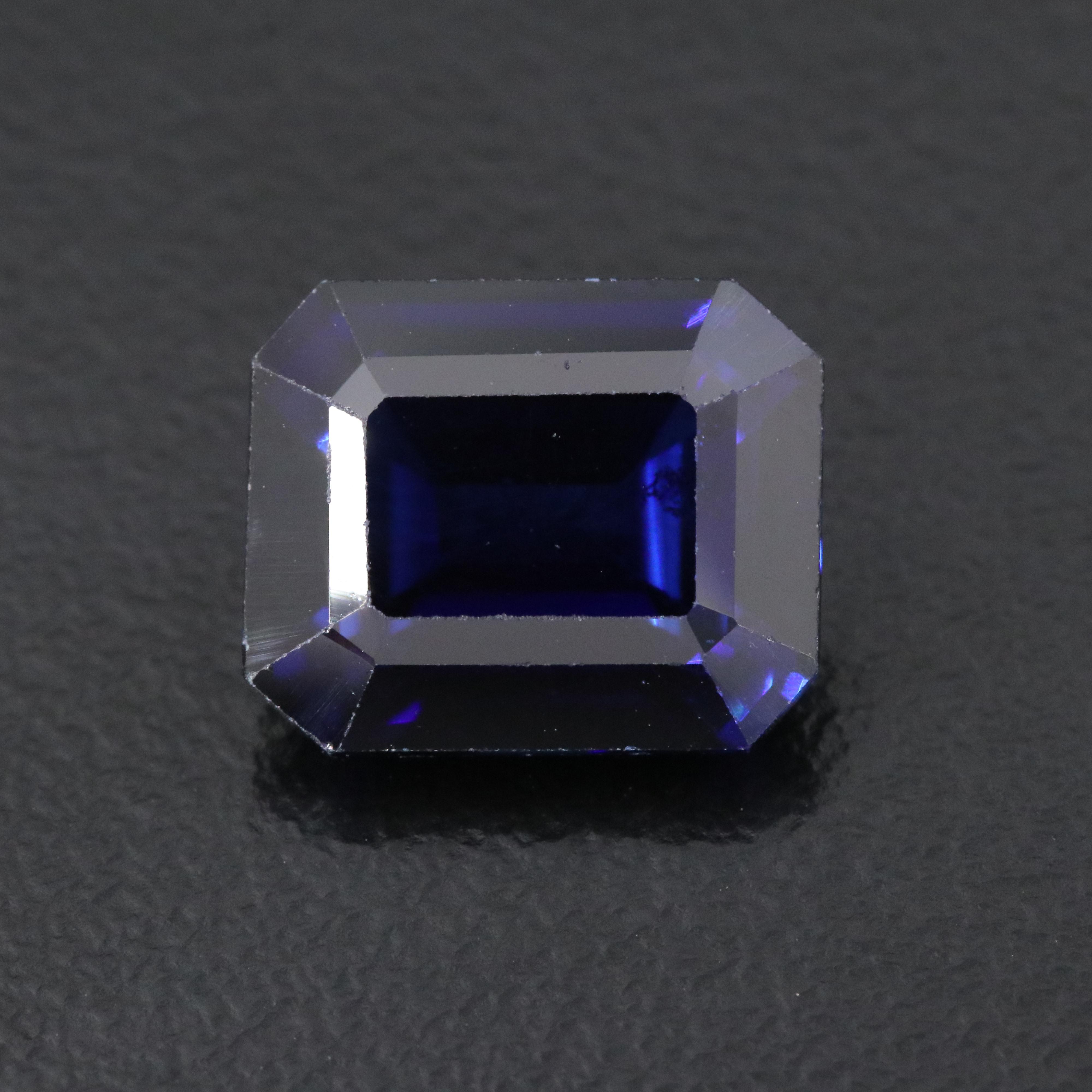 Loose 5.60 CT Lab Grown Sapphire