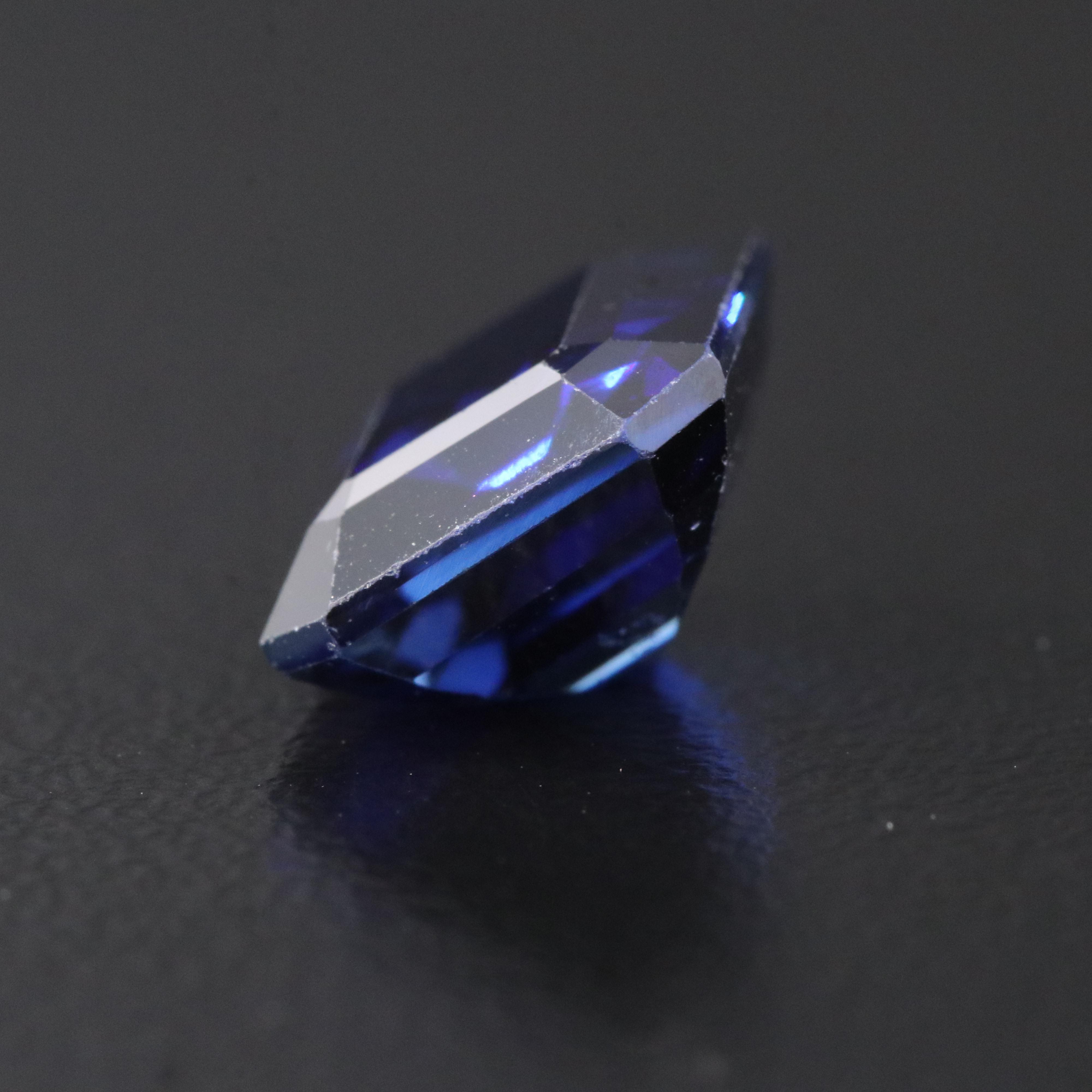 Loose 5.60 CT Lab Grown Sapphire