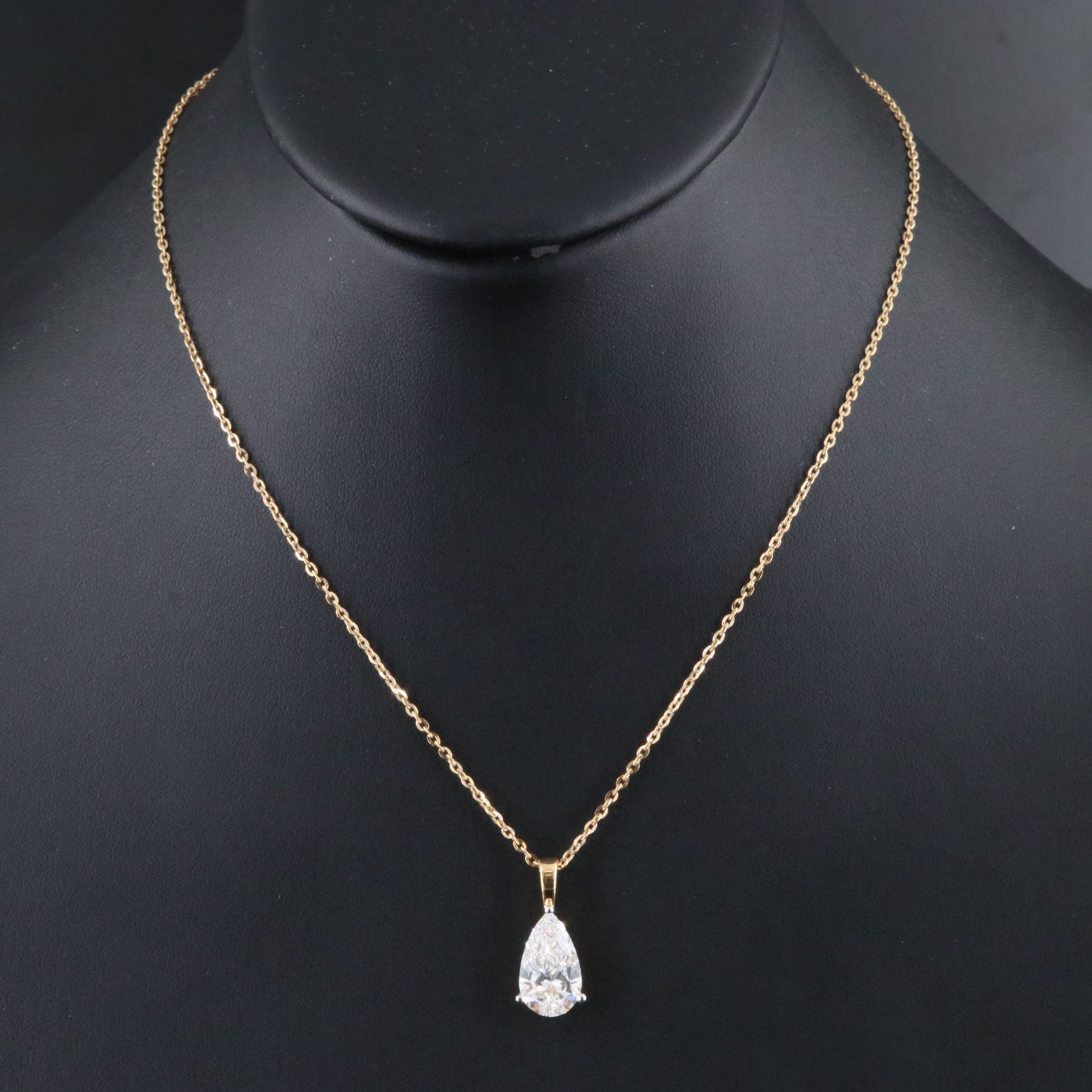 18K 3.51 CT Lab Grown Diamond Solitaire Pendant Necklace with IGI Report