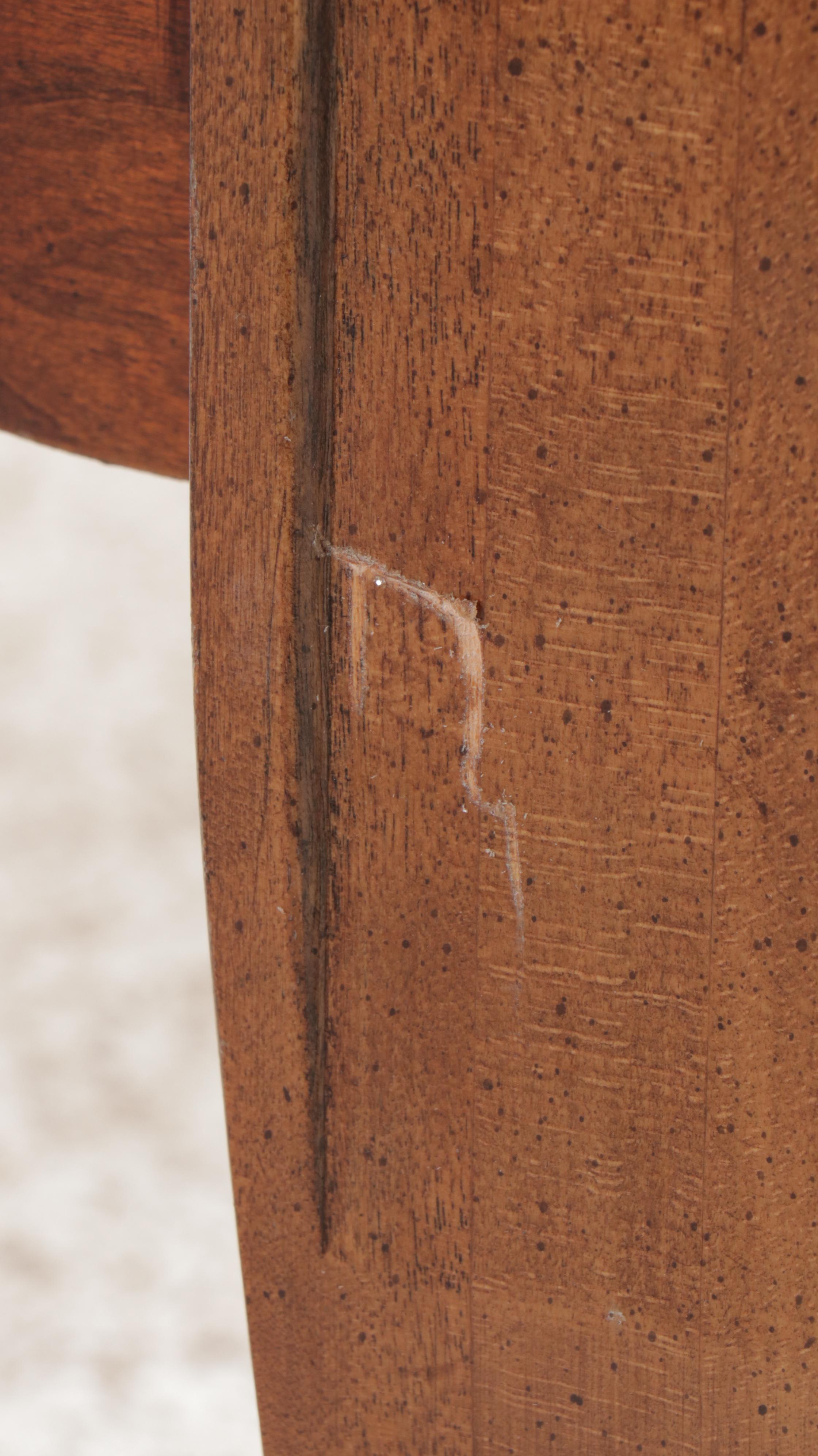 Hood Furniture Federal Mahogany Finish Rice Grain King Size Four-Poster Bed