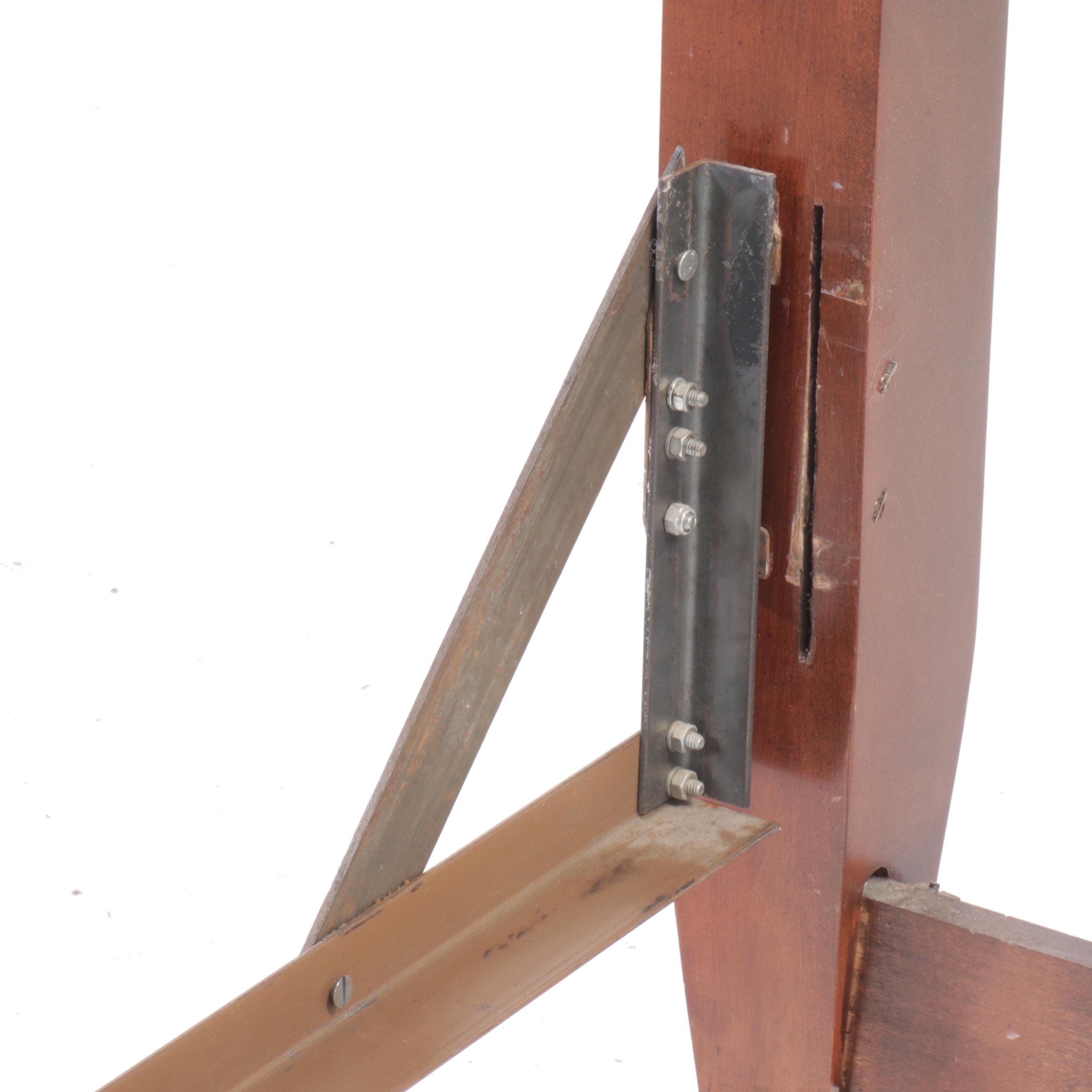 Hood Furniture Federal Mahogany Finish Rice Grain King Size Four-Poster Bed