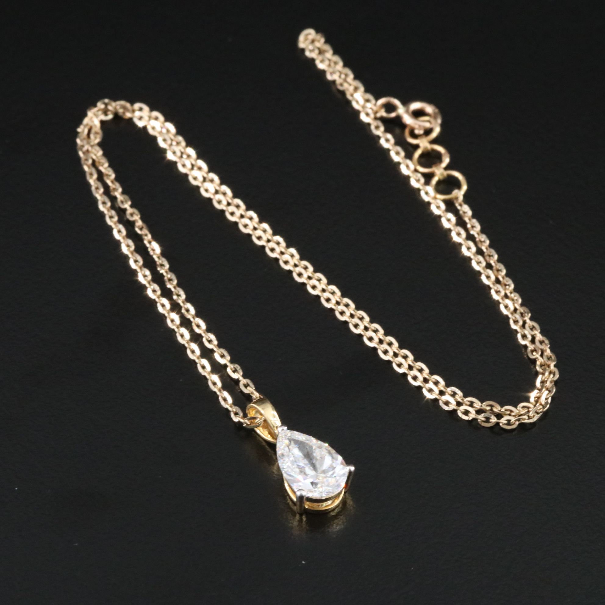 14K 1.70 CT Lab Grown Diamond Solitaire Pendant Necklace with IGI Report